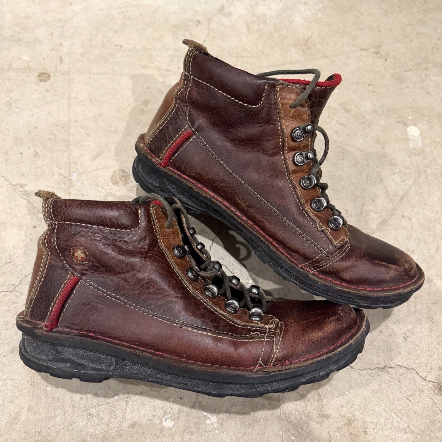 Vintage Wenger Swiss Army Womens Brown Leather Ankle Boots Lace Up Size US 9 Boots Women Brown Leather Ankle Lace Up Size US 9 Wenger Swiss Army Womens Size US 9 / IT 39 - 2 Thumbnail