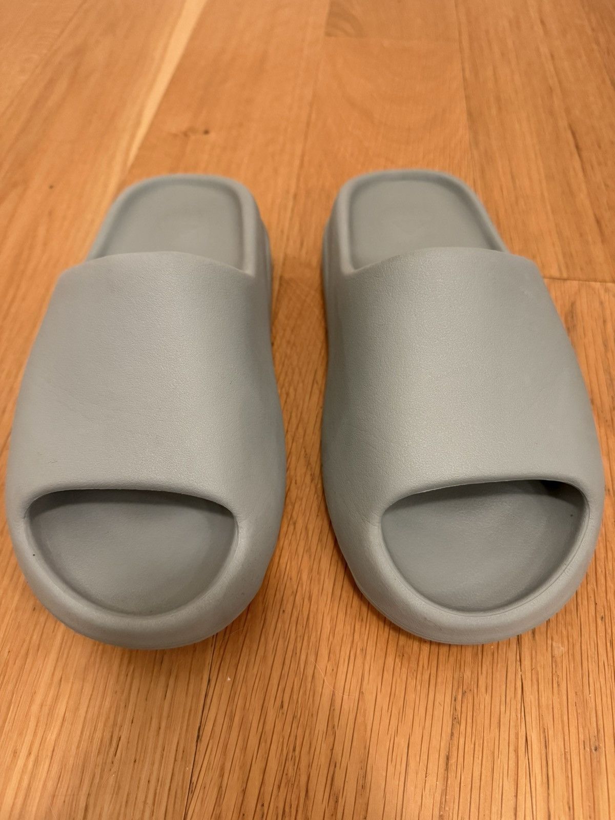 Adidas × Kanye West YEEZY SLIDE SALT Size US 8 / EU 41 - 1 Thumbnail