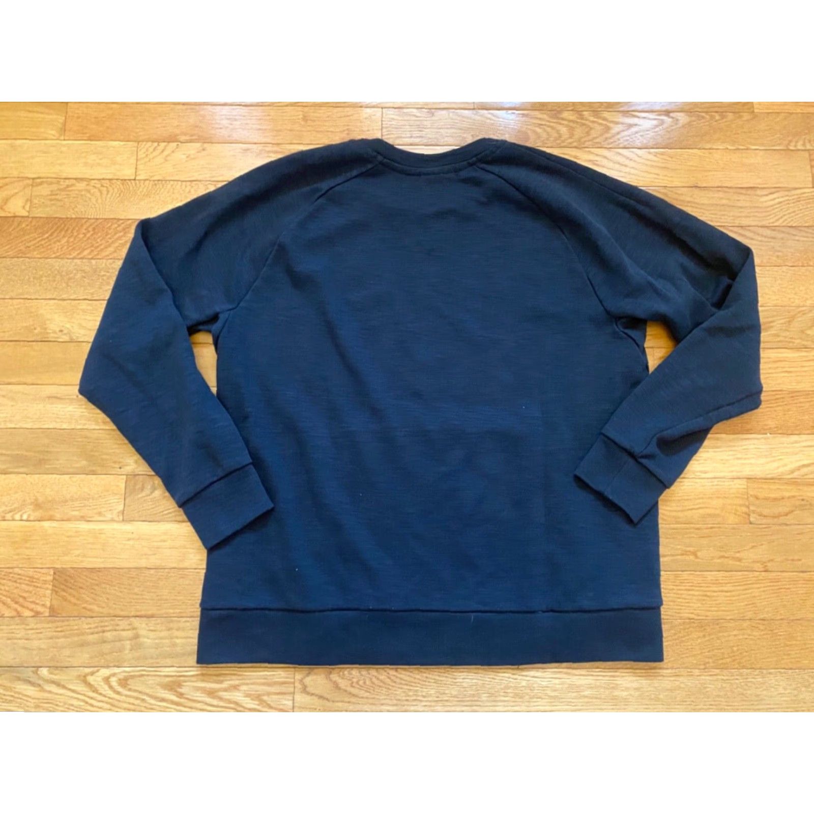 Nike Nike Sweatshirt Large Pullover Crew Black Logo Kangaroo Pocket Mens L EUC Size US L / EU 52-54 / 3 - 2 Thumbnail