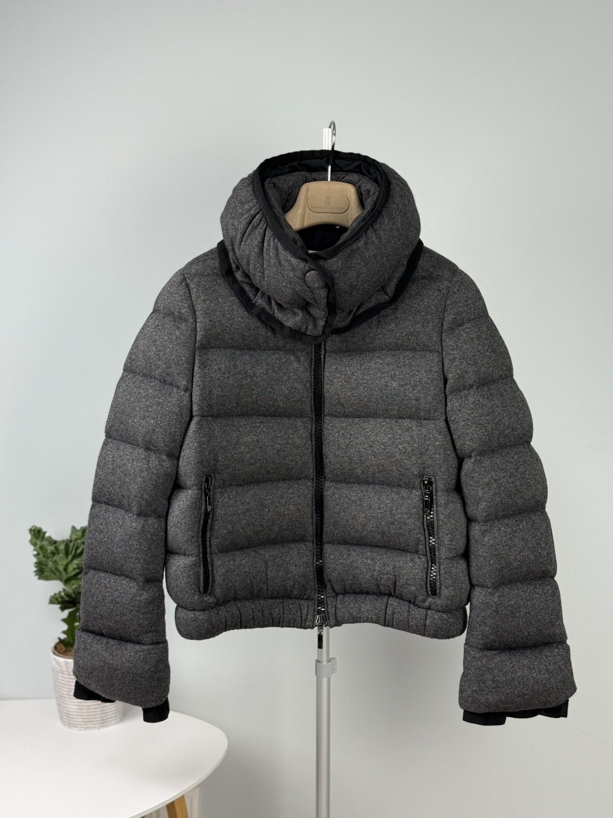 Moncler Moncler CHABARROU GIUBBOTTO Wool Puffer Jacket Size S / US 4 / IT 40 - 2 Thumbnail