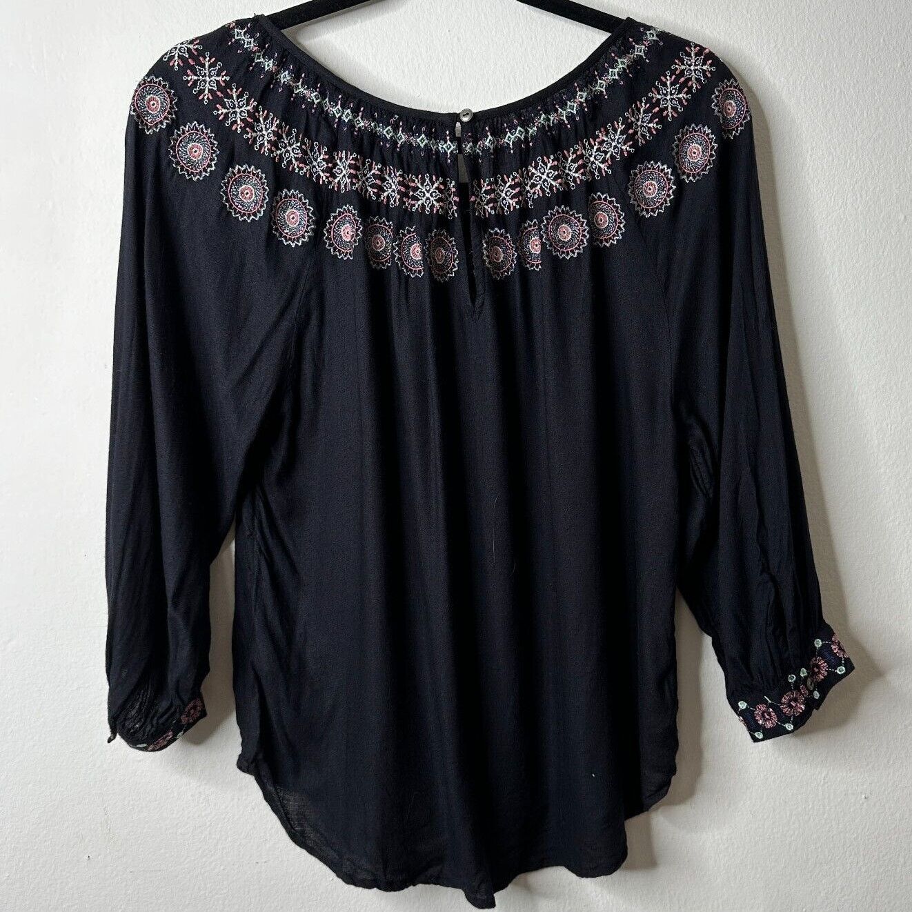 Other Velvet By Graham & Spencer Eva Black Peasant Top XS Size XS / US 0-2 / IT 36-38 - 2 Thumbnail