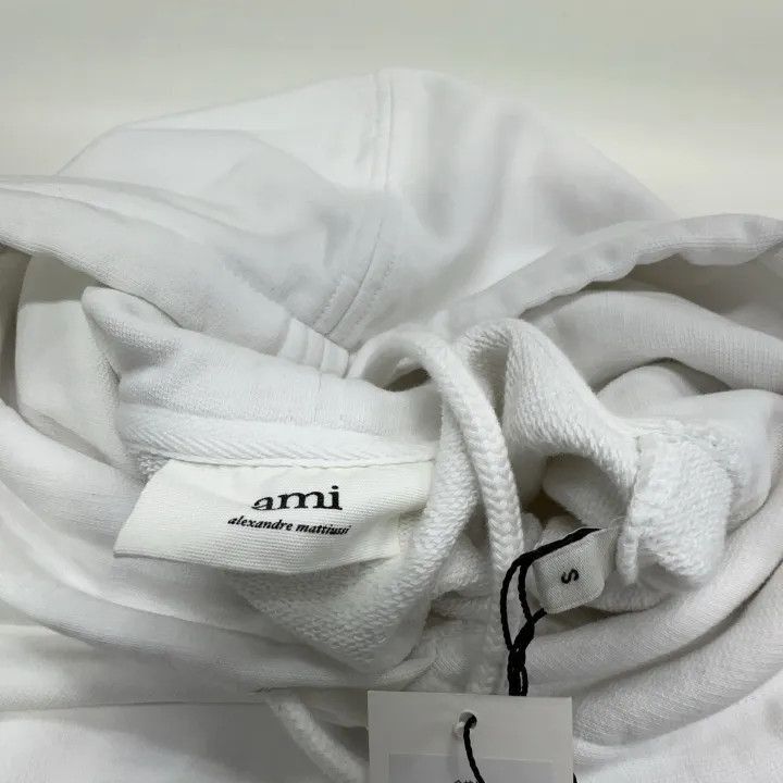 AMI AMI Paris Embroidered Logo White Hoodie -2507 Size US S / EU 44-46 / 1 - 7 Thumbnail
