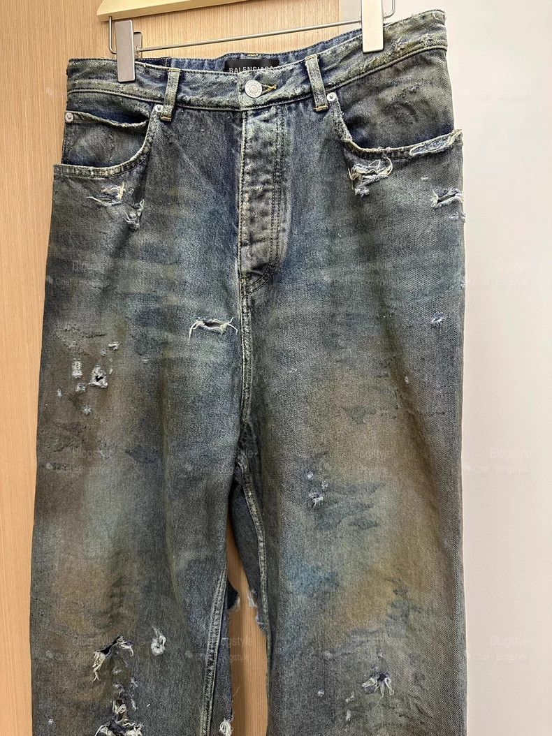 Balenciaga Balenciaga size XS Distressed Wide Leg Denim Pants Size US 27 - 2 Thumbnail
