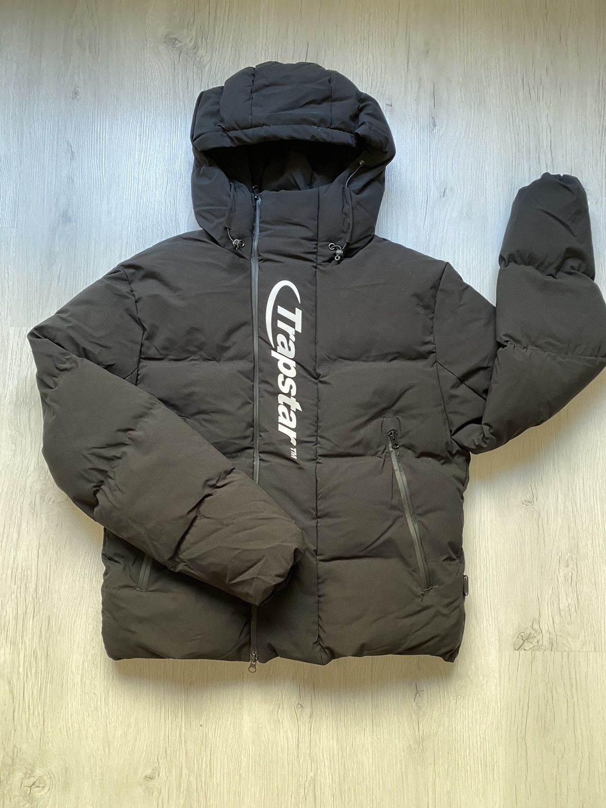 Trapstar Hyperdrive Technical Puffer Jacket, Color Black Edition