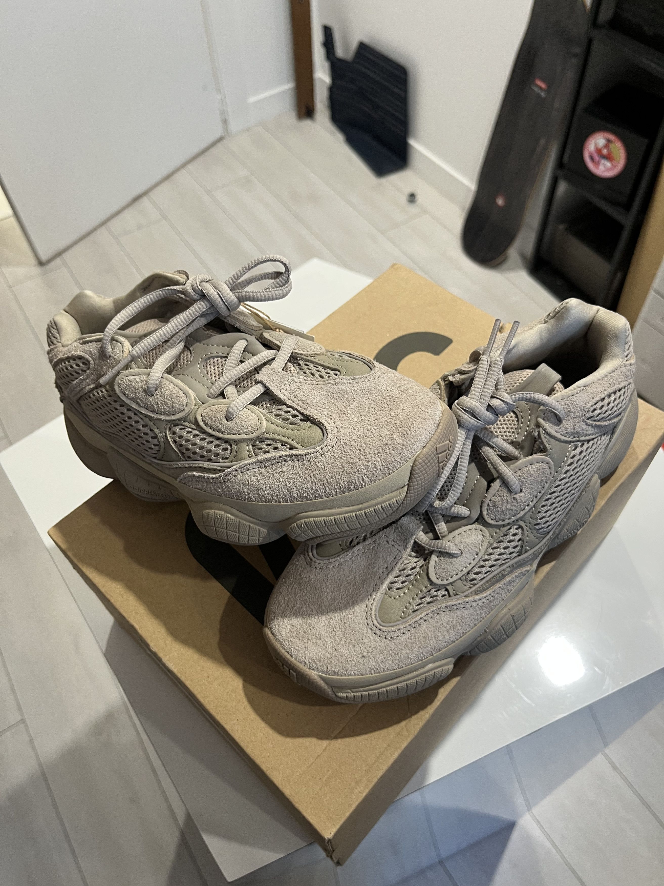 Adidas Yeezy 500 Size US 6 / EU 39 - 1 Thumbnail