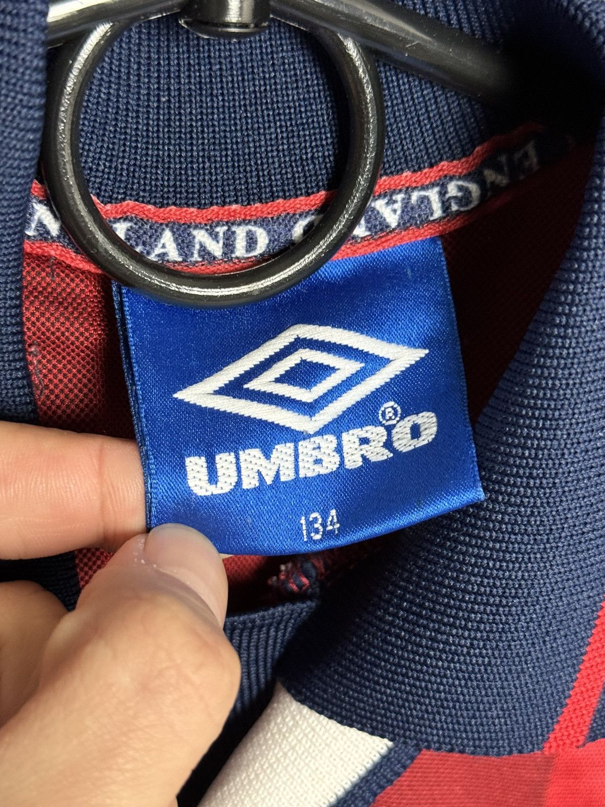 Umbro KIDS England National Team 97/99 Away Football Jersey Size US XS / EU 42 / 0 - 15 Thumbnail