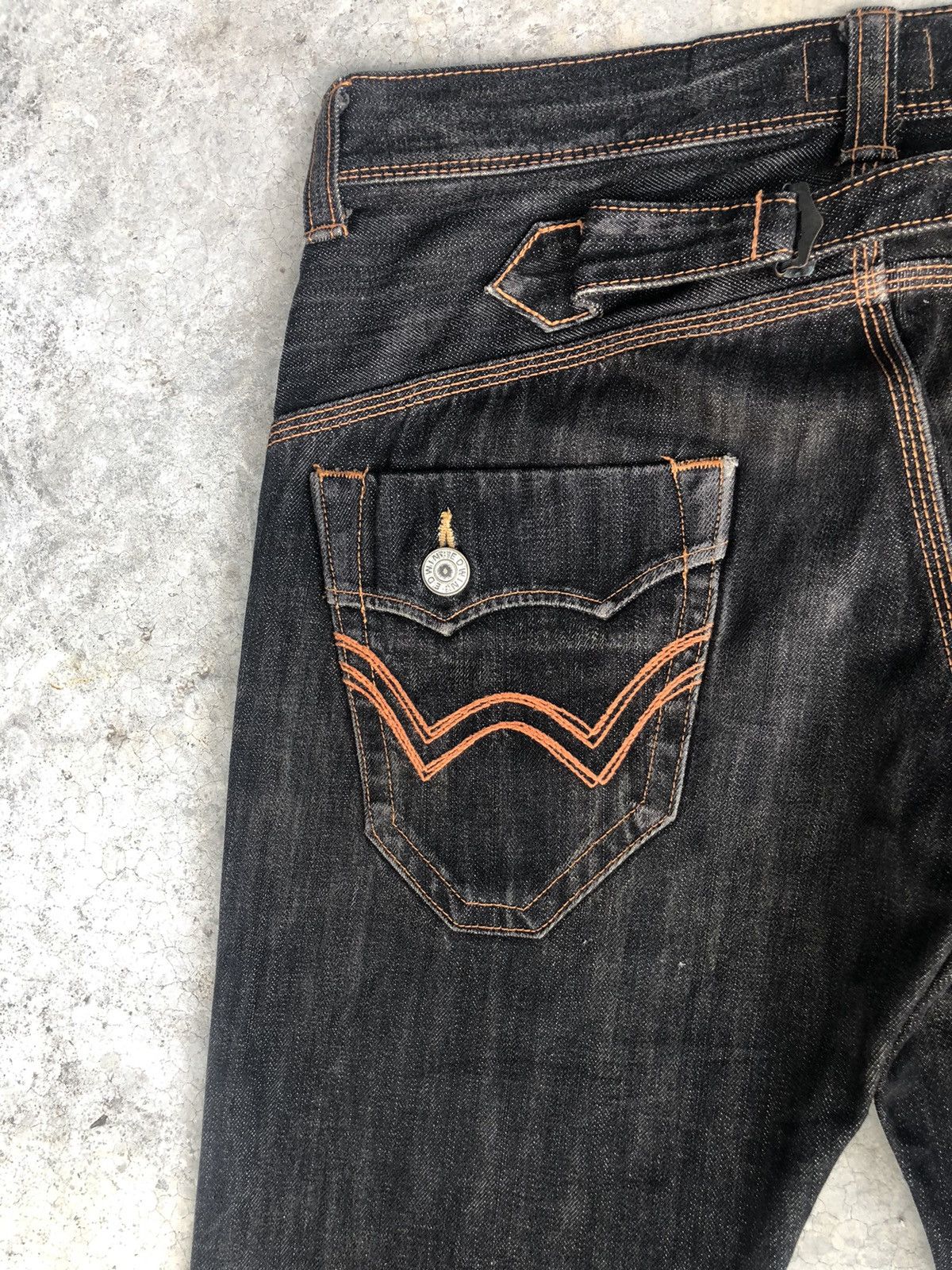 Edwin Y2k Edwin XV Flared Jeans Distressed buckle back jeans Size US 33 - 9 Thumbnail