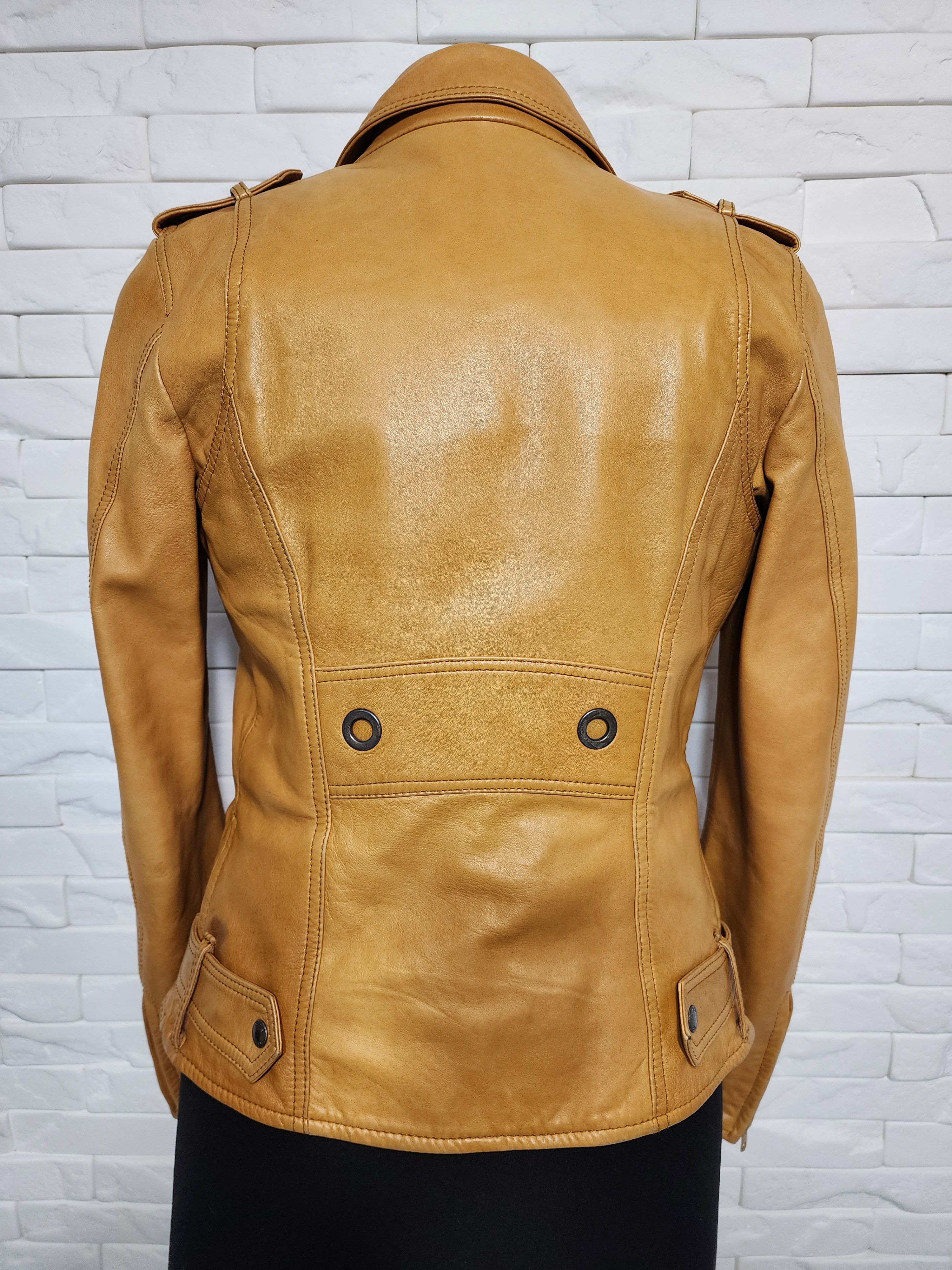 Designer Women's Brown Leather Sports Jacket: Size S / US 4 / IT 40 - 4 Thumbnail