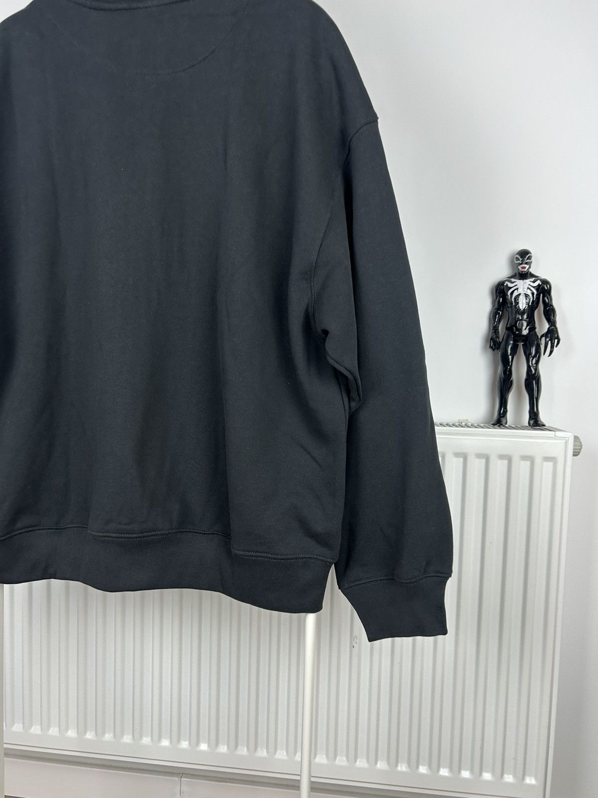 H&M H&M Baggy Hoodie New - Size L Size US L / EU 52-54 / 3 - 8 Thumbnail