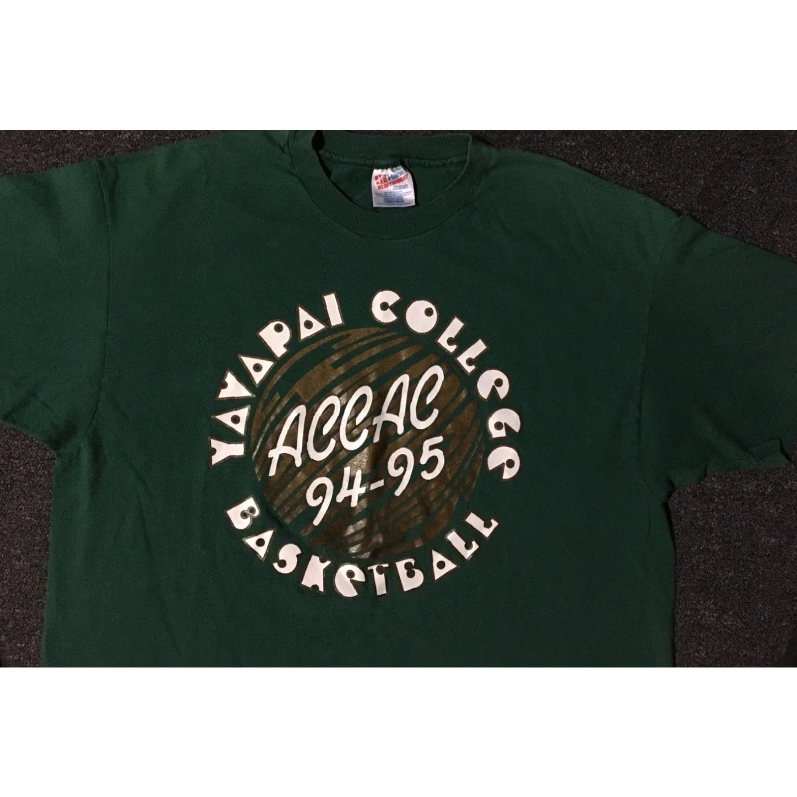 Vintage VINTAGE Yavapai College Basketball Champions Faded Shirt XL Green Men Short Sleeve Crew Neck Graphic Tee 90s College Sports USA 80s Grunge Kanye Size US XL / EU 56 / 4 - 5 Thumbnail
