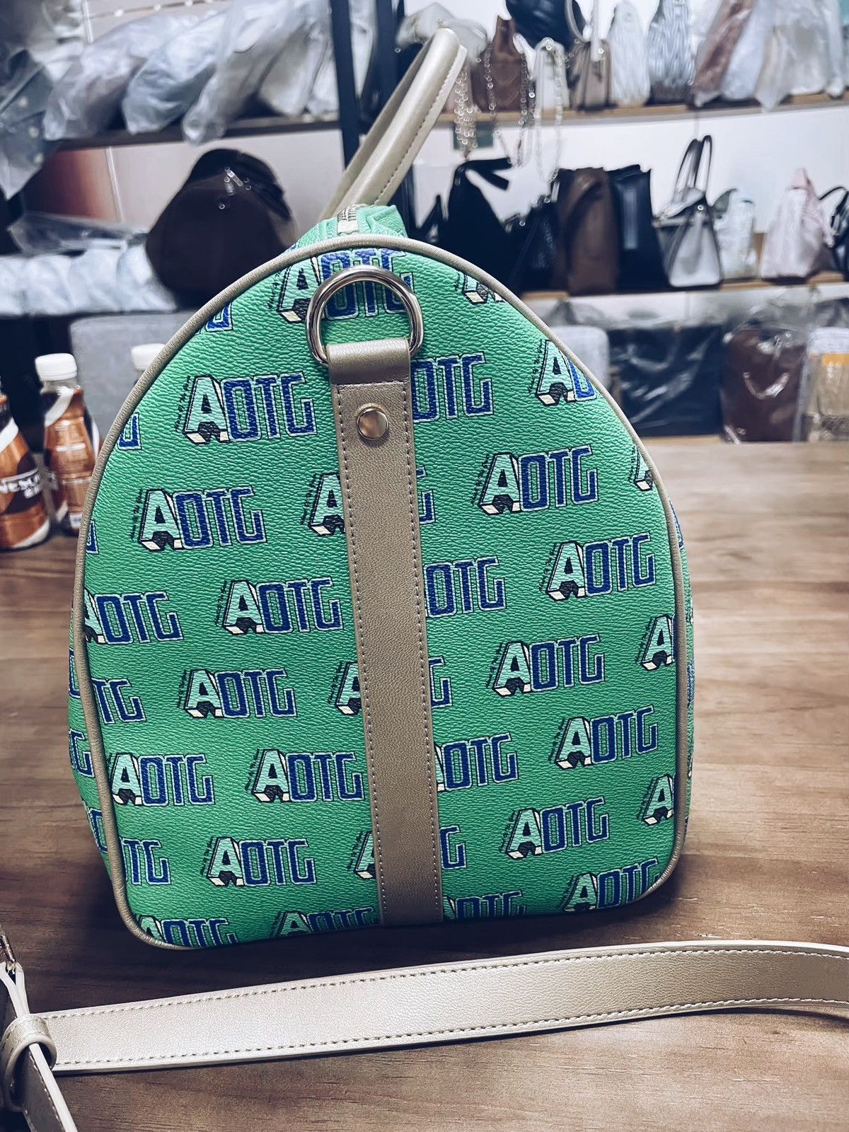 Other Limited Edition AOTG Duffel Bag - Stylish and Functional Size ONE SIZE - 3 Thumbnail
