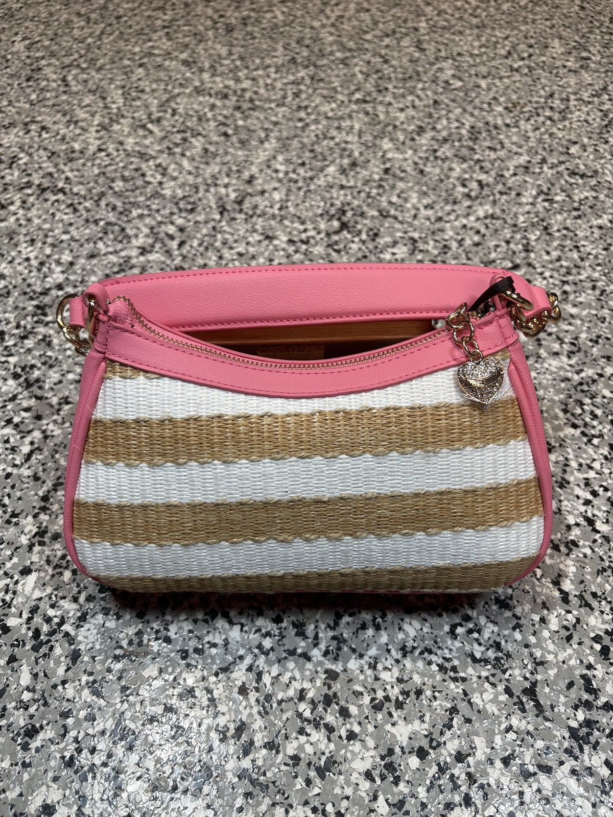 Juicy Couture Vintage Y2K Juicy Couture Gelato Pink Striped Shoulder Bag Size ONE SIZE - 2 Thumbnail