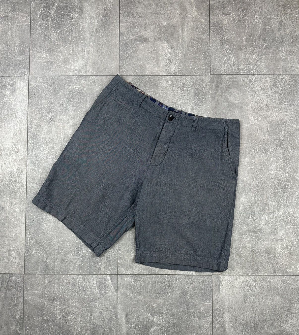 Fred Perry Fred Perry Small Logo Mens Shorts Size US 30 / EU 46 - 12 Thumbnail