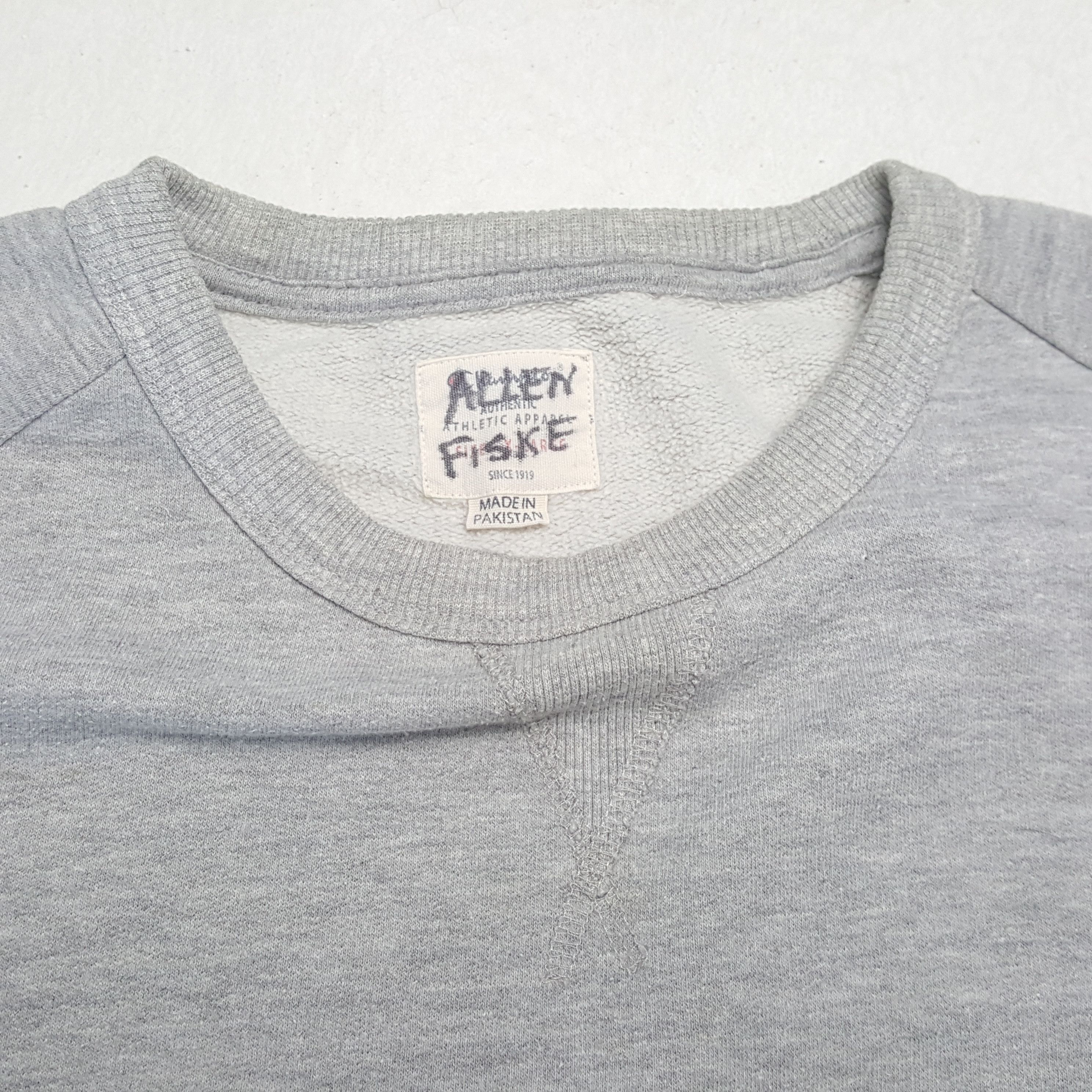 Champion × Vintage Vintage CHAMPION Sportswear Brand Style Sweatshirt Size US L / EU 52-54 / 3 - 10 Thumbnail
