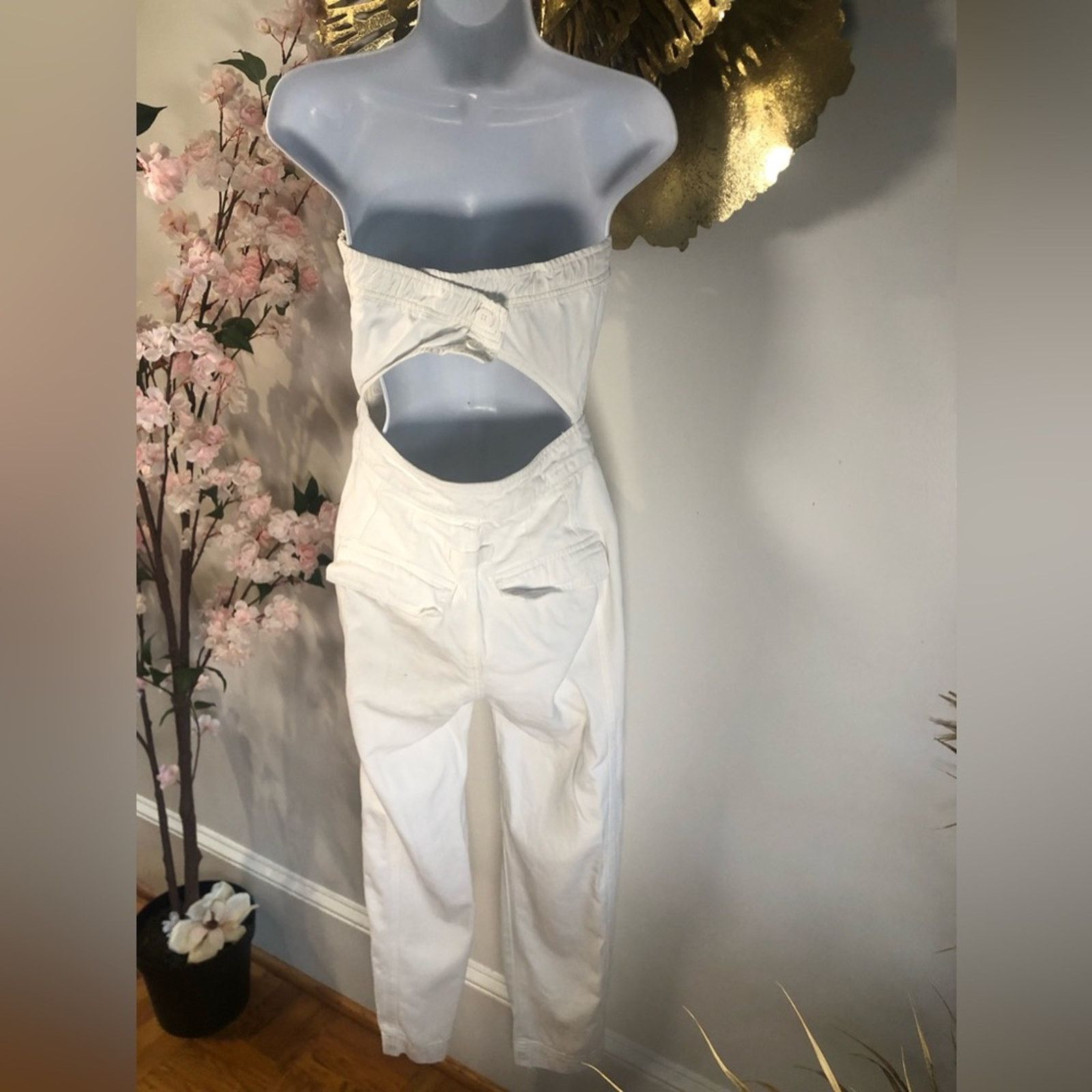 Free People Cargo Strapless white Romper belted Free people. Size 26" / US 2 / IT 38 - 10 Thumbnail