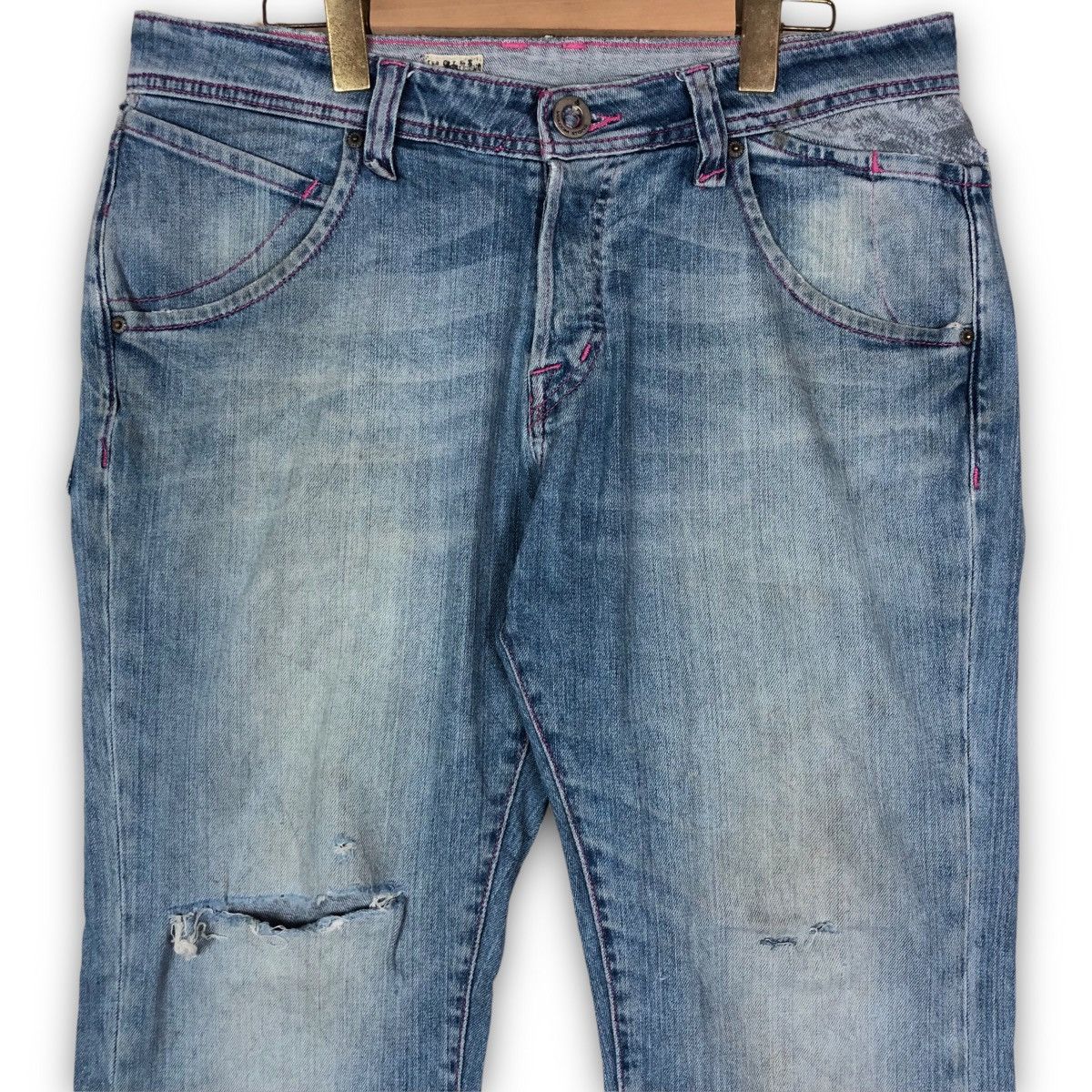Volcom Vintage Volcom Distressed Faded Denim Jeans Size US 36 / EU 52 - 2 Thumbnail