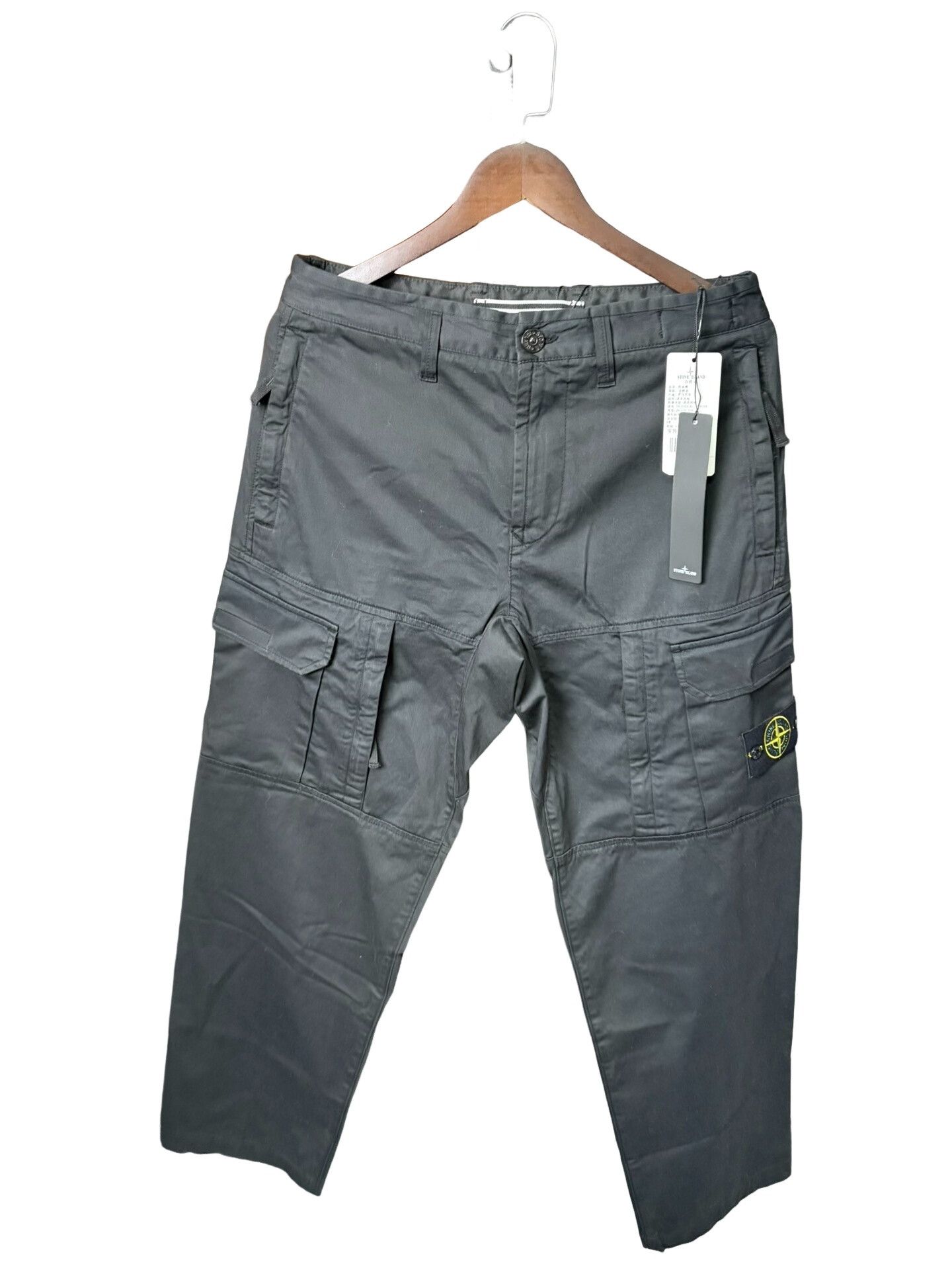 Stone Island Stone Island Black Compass Patch Cargo Pants W29 Size US 29 - 1 Thumbnail