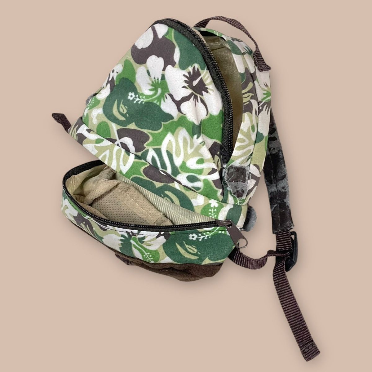 Bape BAPE RESORT CAMO MINI Bag 2008 Summer Collection Size ONE SIZE - 8 Thumbnail