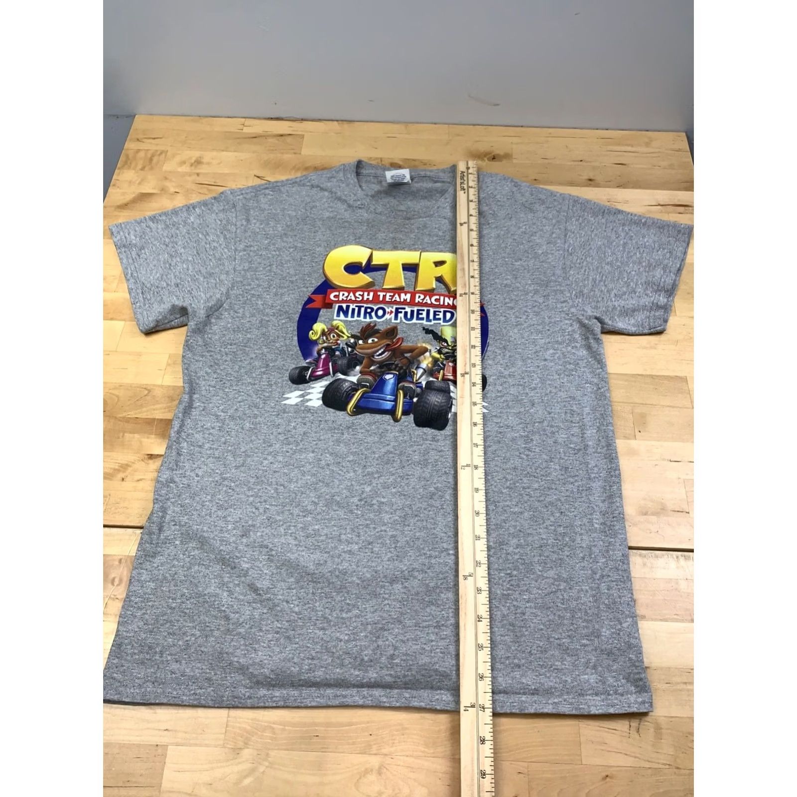 Delta VINTAGE Crash Bandicoot CTR Nitro Fueled Shirt Men M Gray Size US M / EU 48-50 / 2 - 5 Thumbnail