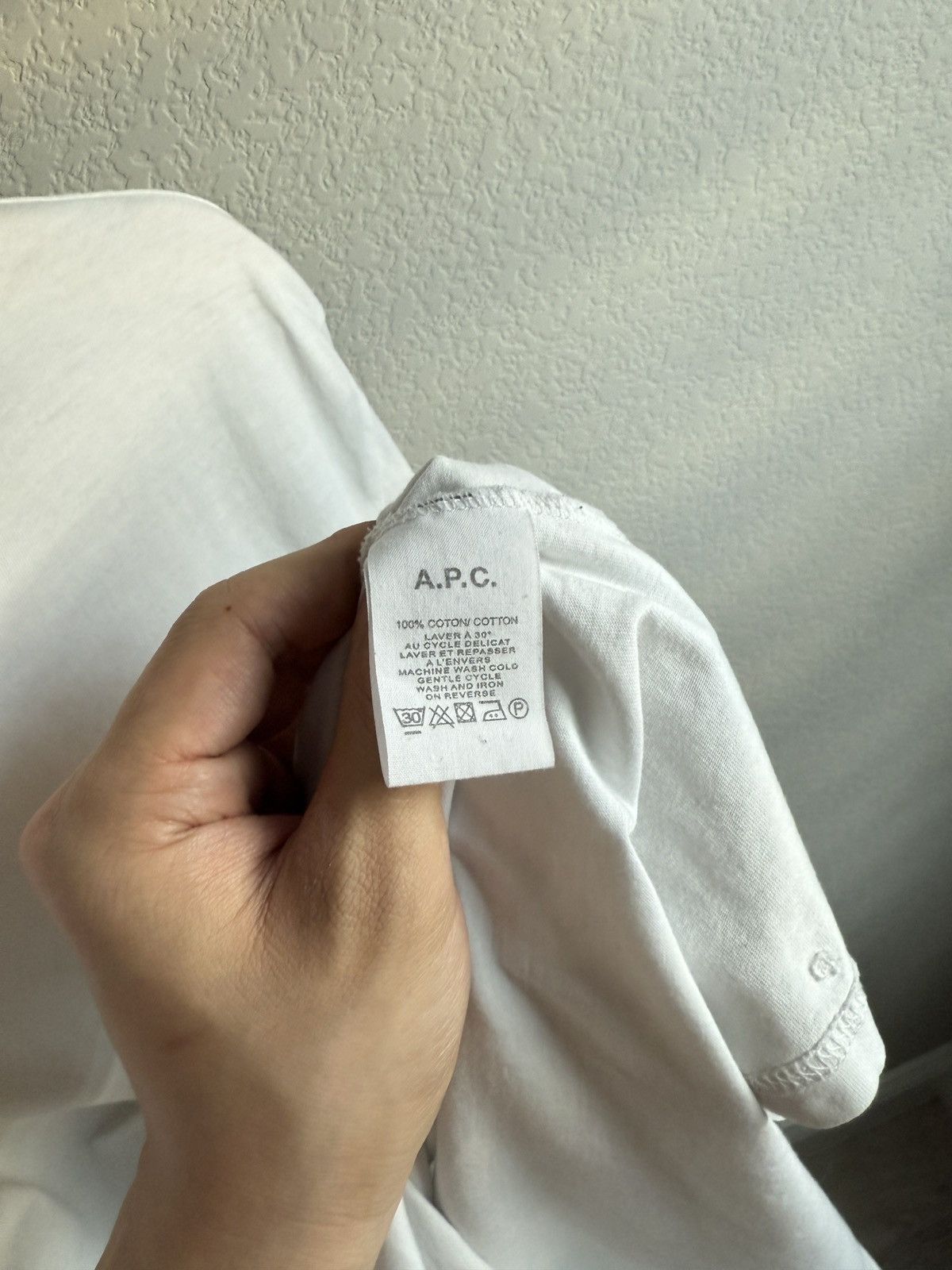 A.P.C. White Sleeve Pocket Tee Size US XL / EU 56 / 4 - 6 Thumbnail