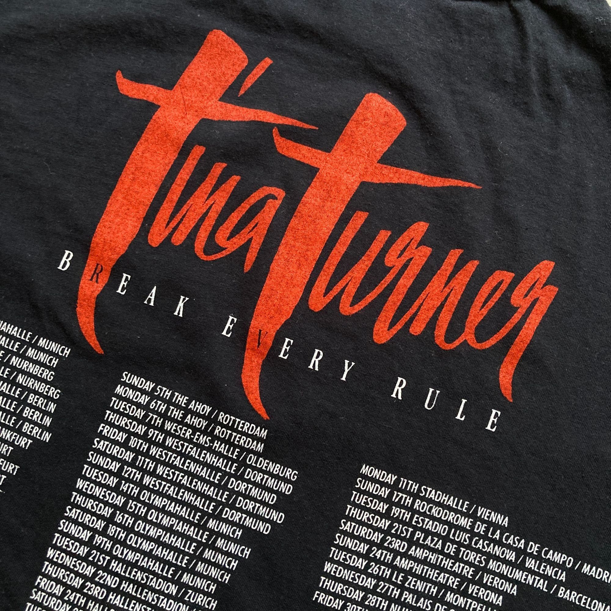Other Tina Turner 1987 European Tour Black Graphic T-Shirt L Made Size US M / EU 48-50 / 2 - 4 Thumbnail