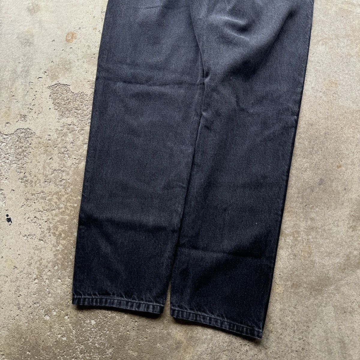 Vintage Faded Black Wrangler Jeans Skater ERD Grunge Thrashed Size US 33 - 8 Thumbnail
