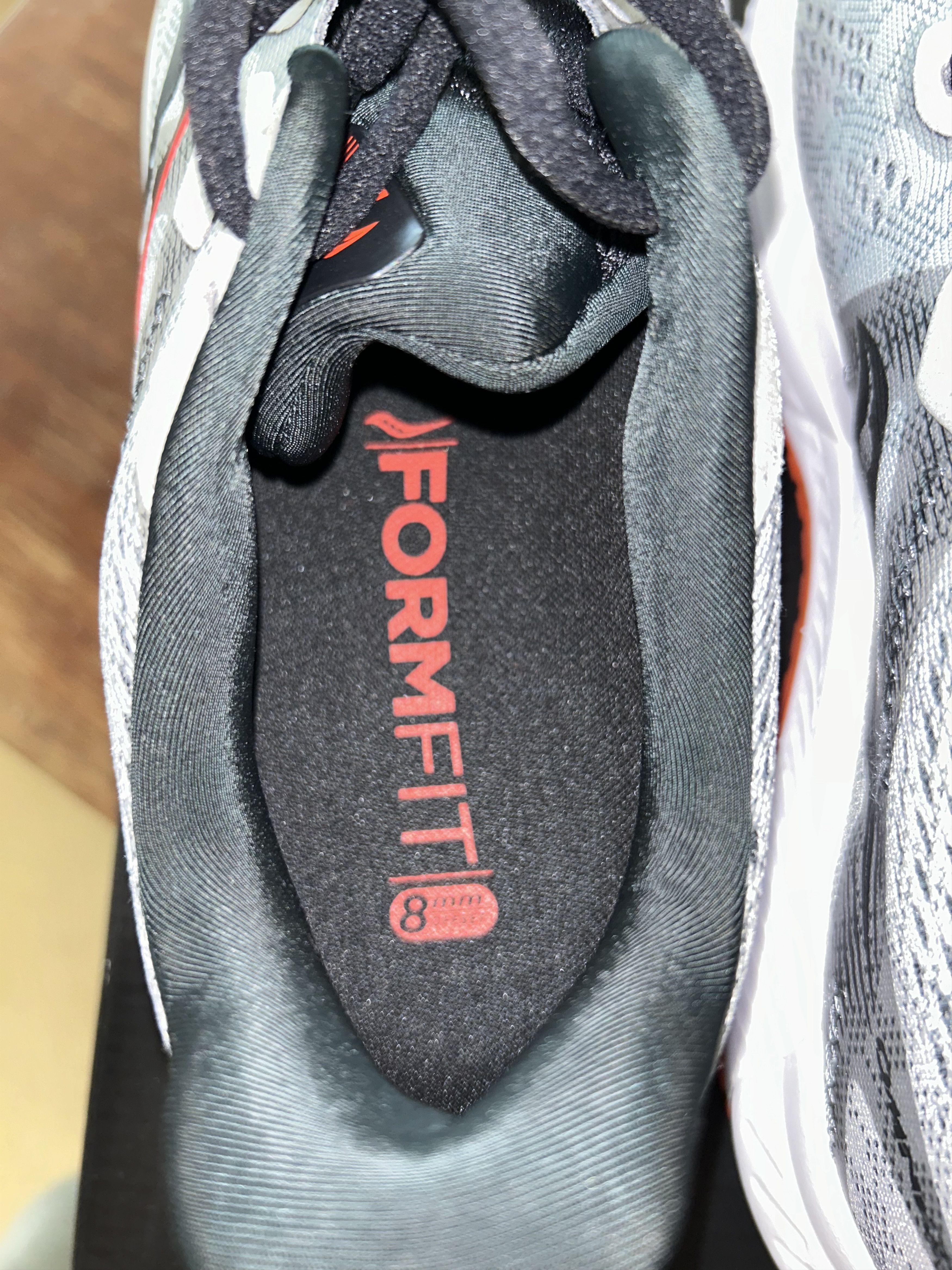 Saucony Saucony Omni 20 Size US 9.5 / EU 42-43 - 5 Thumbnail