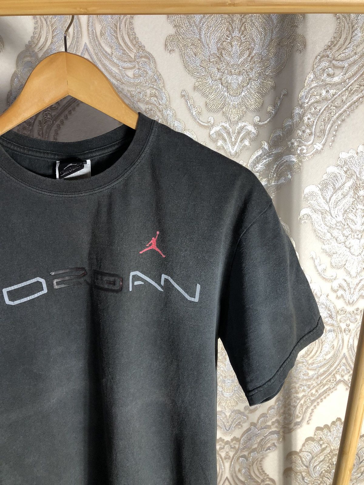 Jordan Brand × Vintage VERY RARE JORDAN BIG LOGO T-SHIRT RETRO Y2K 90s DRILL SK8 Size US L / EU 52-54 / 3 - 2 Thumbnail