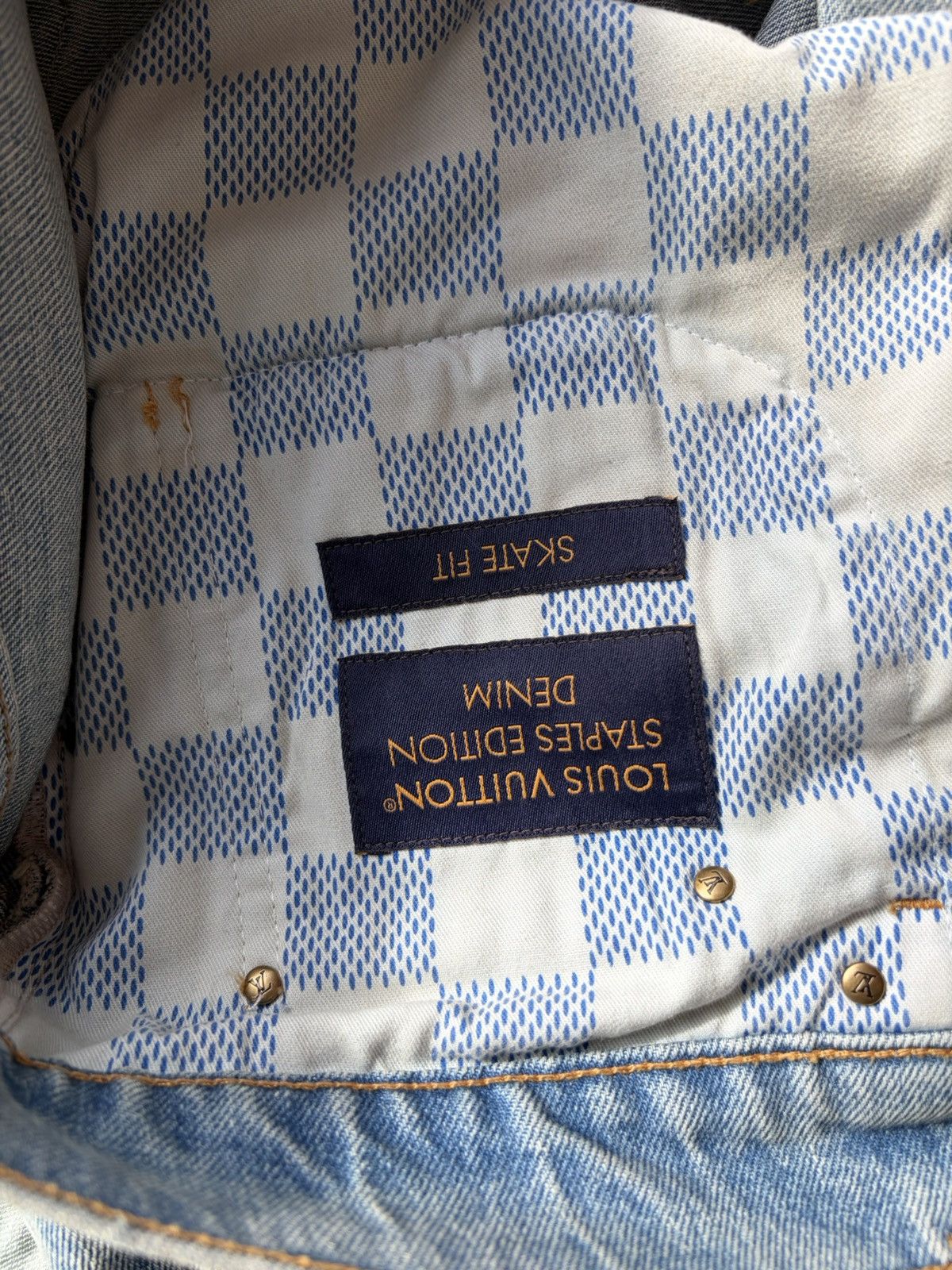 Louis Vuitton Louis Vuitton Staples Edition Denim Skate Fit (38) Size US 38 / EU 54 - 6 Thumbnail