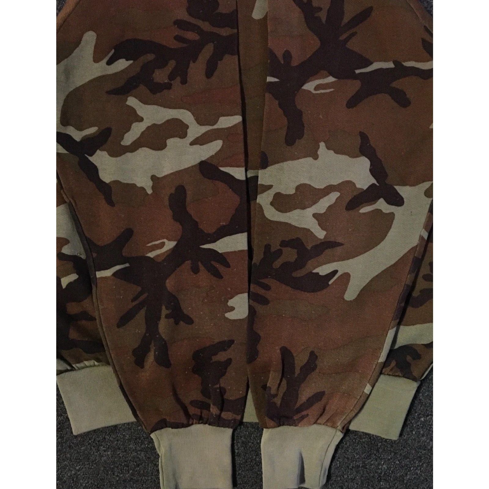 Vintage VINTAGE Duck Camo Hoodie M Brown 80s 90s Army Grunge Pullover Skate Distressed Sweatshirt Men Size M Size US M / EU 48-50 / 2 - 2 Thumbnail