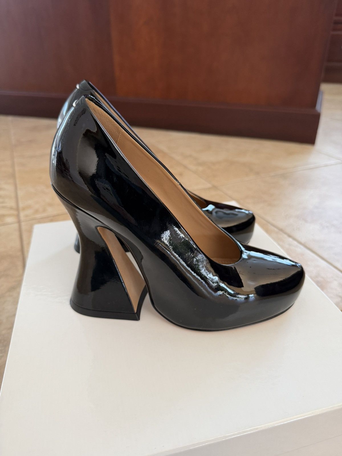 Maison Margiela Black Patent Leather Platform Heels Size US 8 / IT 38 - 6 Thumbnail