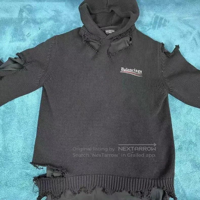 Balenciaga Balenciaga Black Hole Sweater, Classic Cola Logo Design, F Size US S / EU 44-46 / 1 - 1 Thumbnail