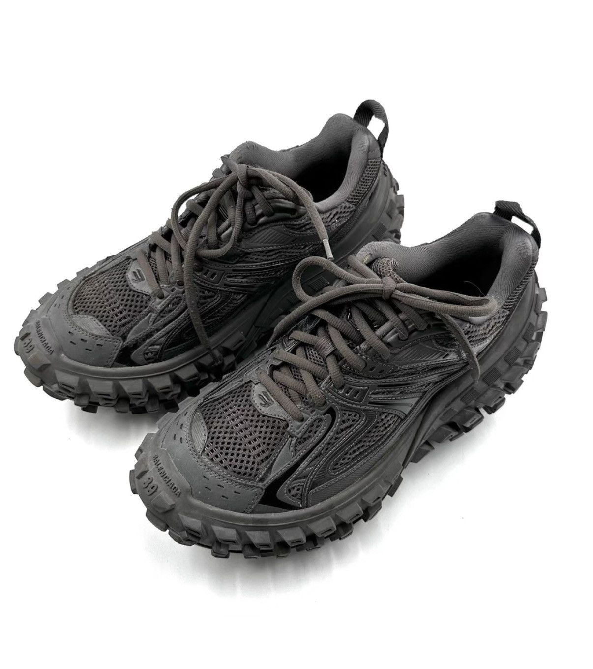 Balenciaga Balenciaga BOUNCER Grey Black Tire Sneakers K12 Size US 9 / IT 39 - 1 Thumbnail