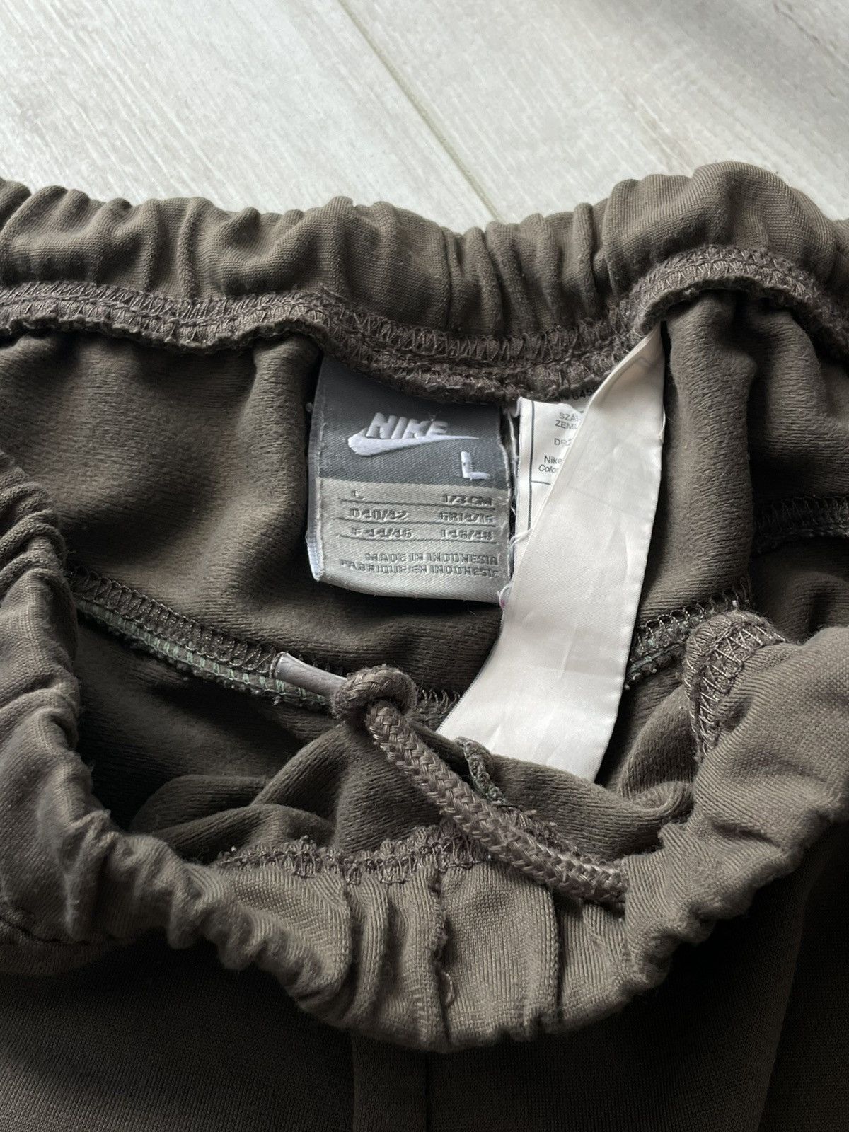 Nike Vintage Nike 00’s Baggy Sweatpants Y2K Brown Swoosh RARE Size 27" / US 4 / IT 40 - 6 Thumbnail