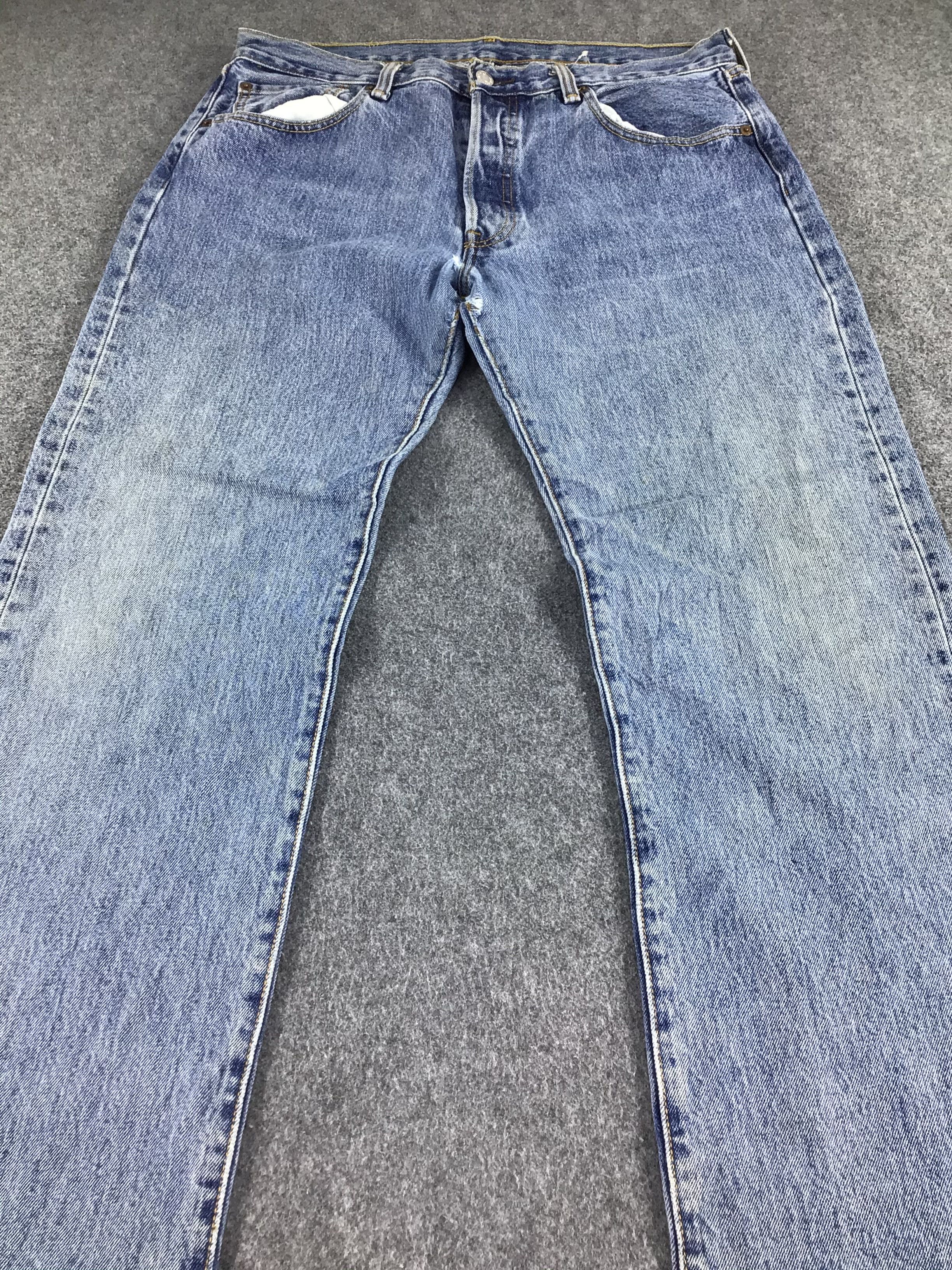 Levi's Vintage Levis 501 Jeans-J368 Size US 35 - 3 Thumbnail