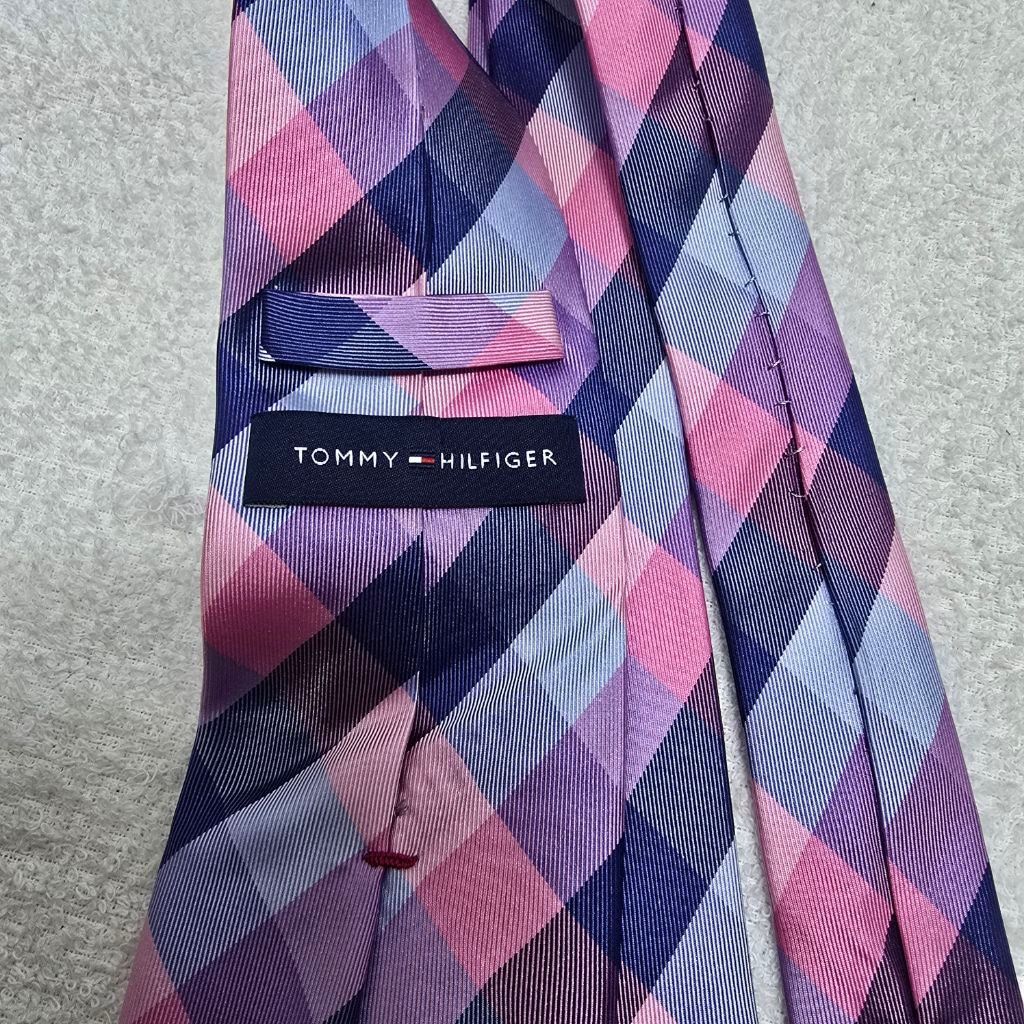 Tommy Hilfiger Men's Tommy Hilfiger Plaid Silk Tie One Size Pink Blue Size ONE SIZE - 5 Thumbnail