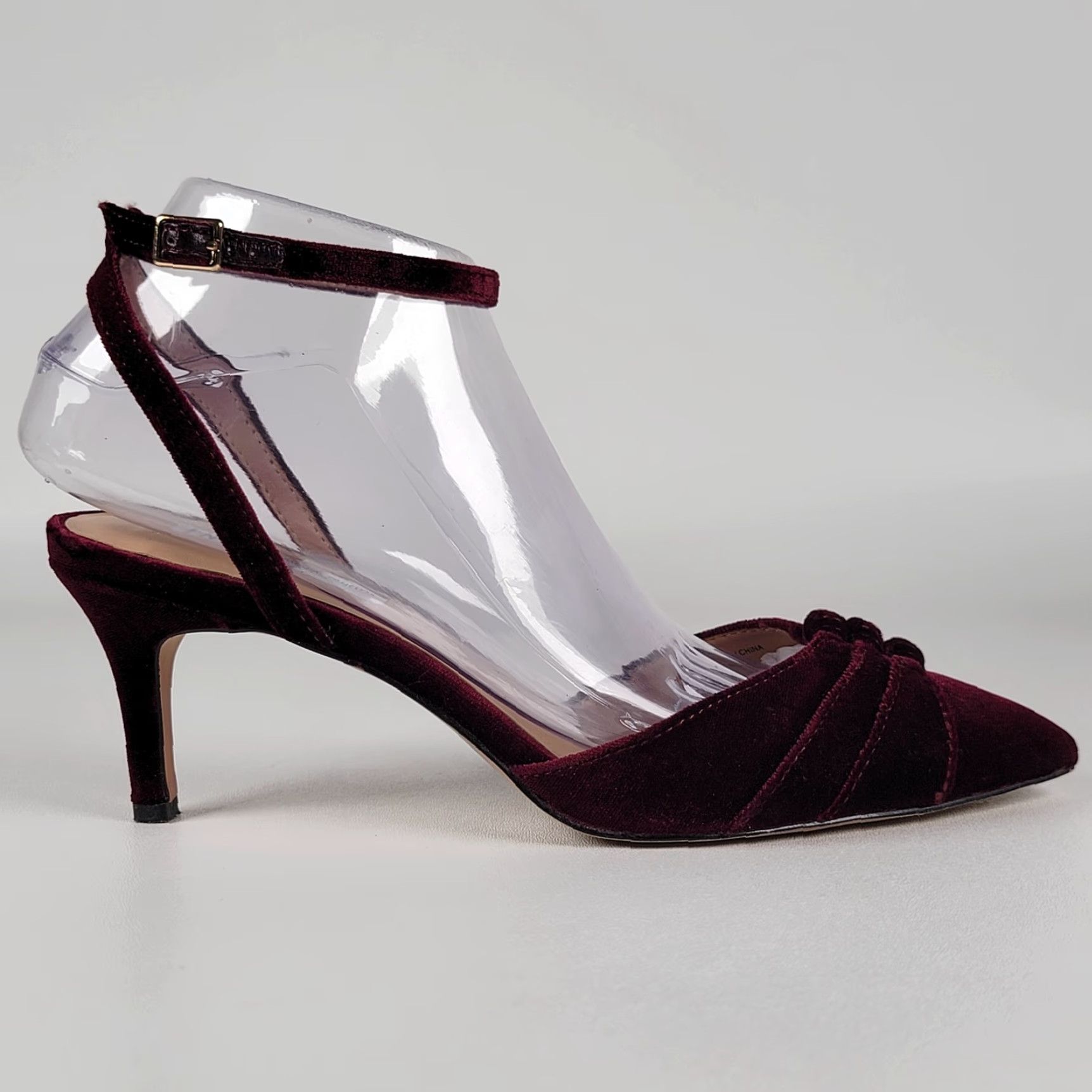 Vintage VINTAGE INC Burgundy Wine Strap Heels With Gold Metal Detail Cocktail 1970s Velvet Size 8M Womens Size US 8 / IT 38 - 4 Thumbnail