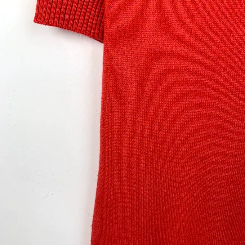 Chanel ChanelRed pearl buckle cashmere knitted dress 2503-Nextarro Size XXS / US 00 / IT 34 - 4 Thumbnail