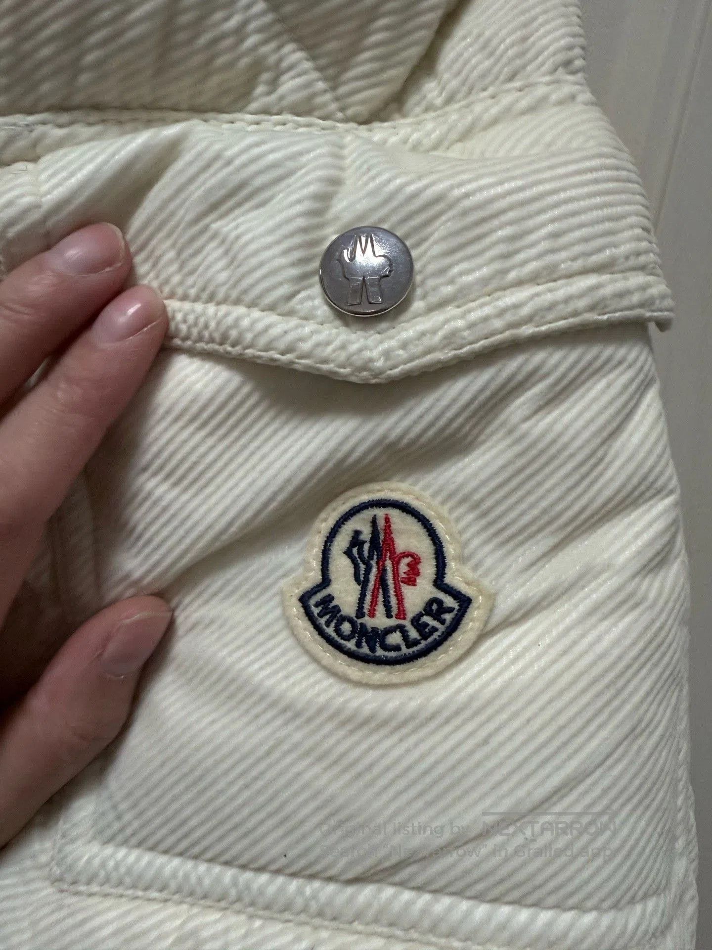 Moncler Moncler Lule Logo High-Neck Down Jacket. Size M / US 6-8 / IT 42-44 - 3 Thumbnail