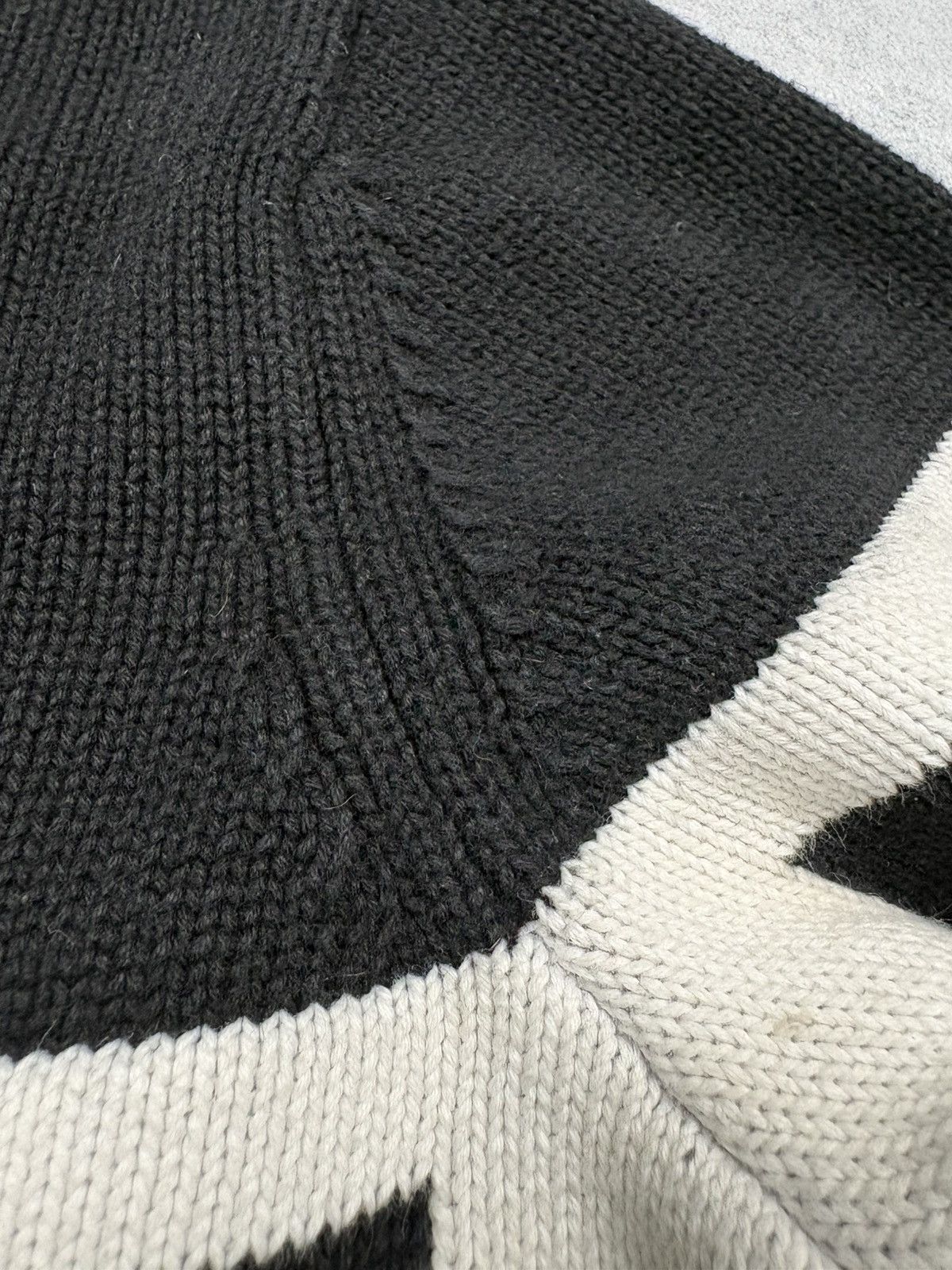 Karl Lagerfeld Karl Lagerfeld Logo Knit Sweater Black Big Graphic S-M Size US S / EU 44-46 / 1 - 11 Thumbnail