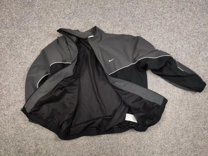 Nike Vintage Y2K Nike Swoosh Black Drill Lightweight Track Jacket Size US XL / EU 56 / 4 - 7 Thumbnail