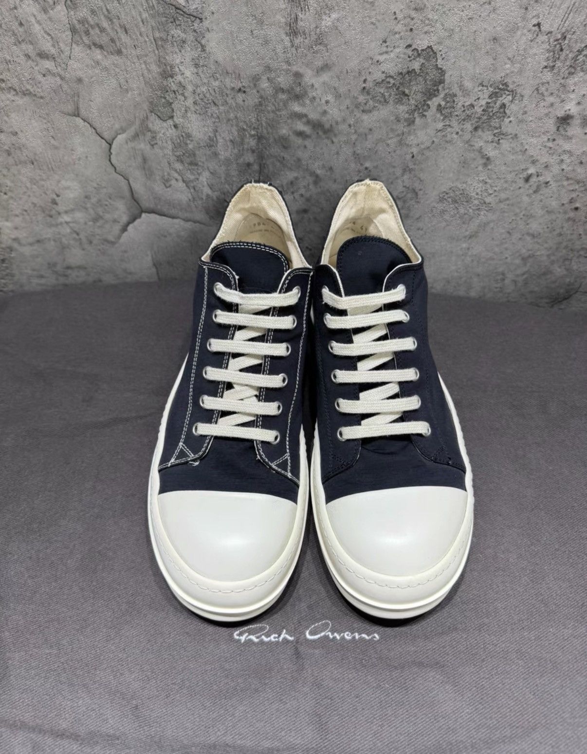 Rick Owens Rick Owens DRKSHDW Low Top Sneakers K37 Size US 8 / EU 41 - 6 Thumbnail