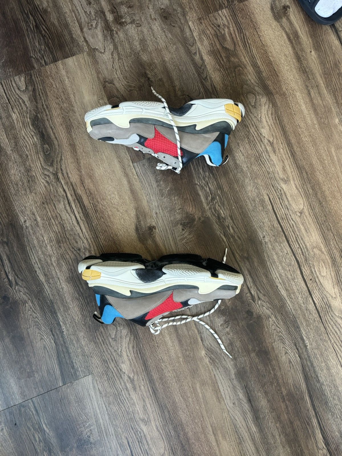Balenciaga Balenciaga Triple S Multicolor Size 12 Size US 12 / EU 45 - 2 Thumbnail