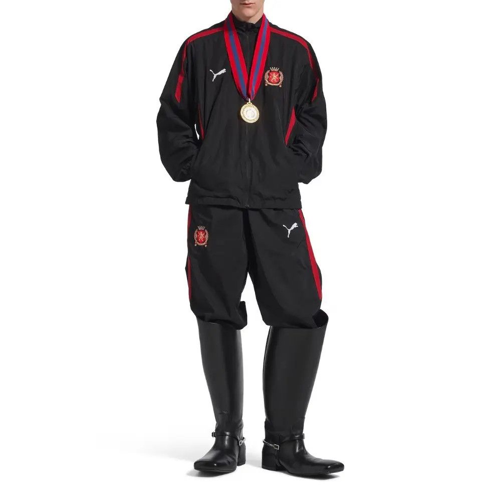 Balenciaga × Puma o1bcso1str0526 Tracksuit Jacket in Black Size US XS / EU 42 / 0 - 2 Thumbnail