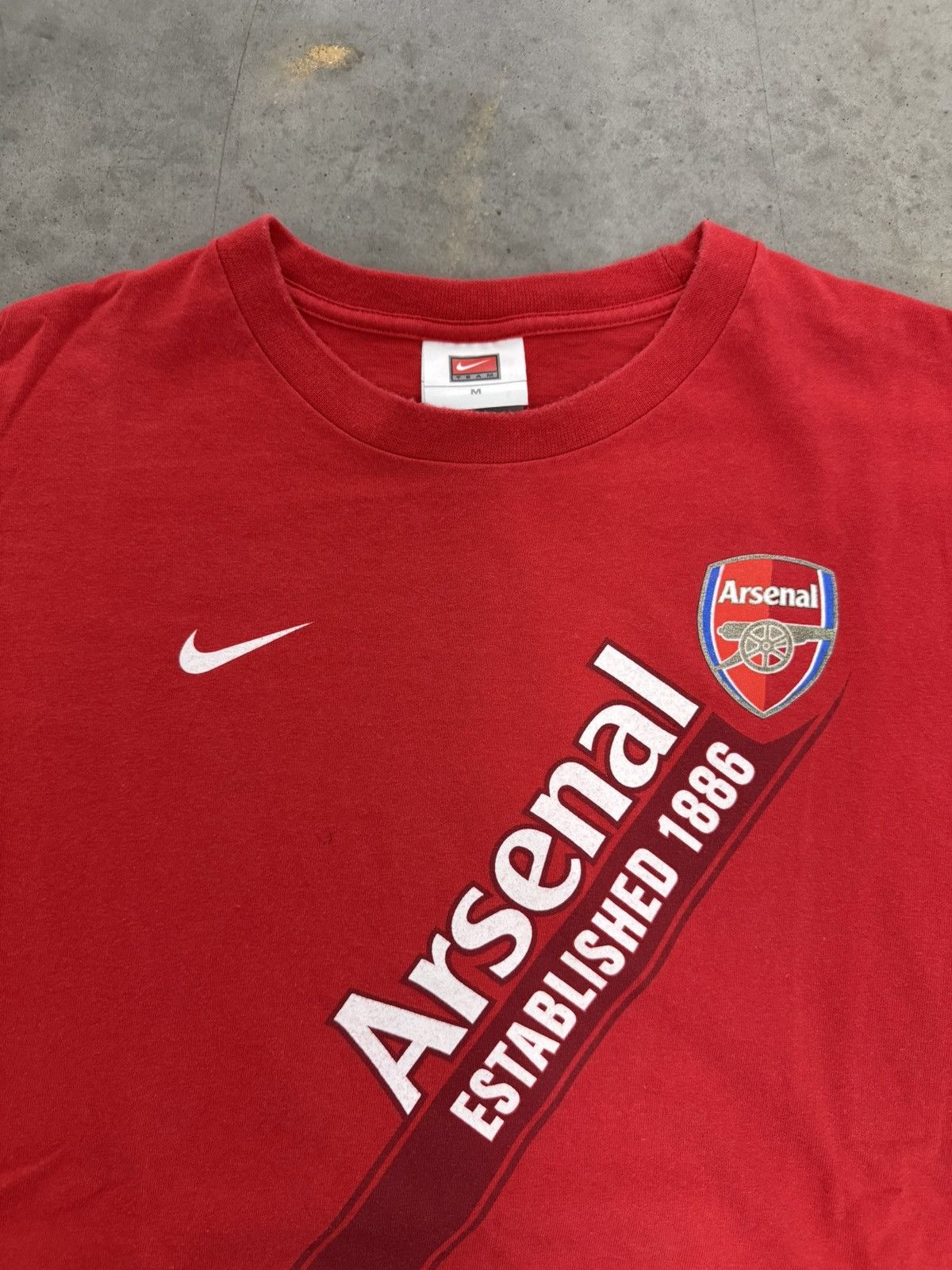 Nike Arsenal FC Nike Soccer Vintage T Shirt 1886 Y2K 2000s Medium Size US M / EU 48-50 / 2 - 2 Thumbnail