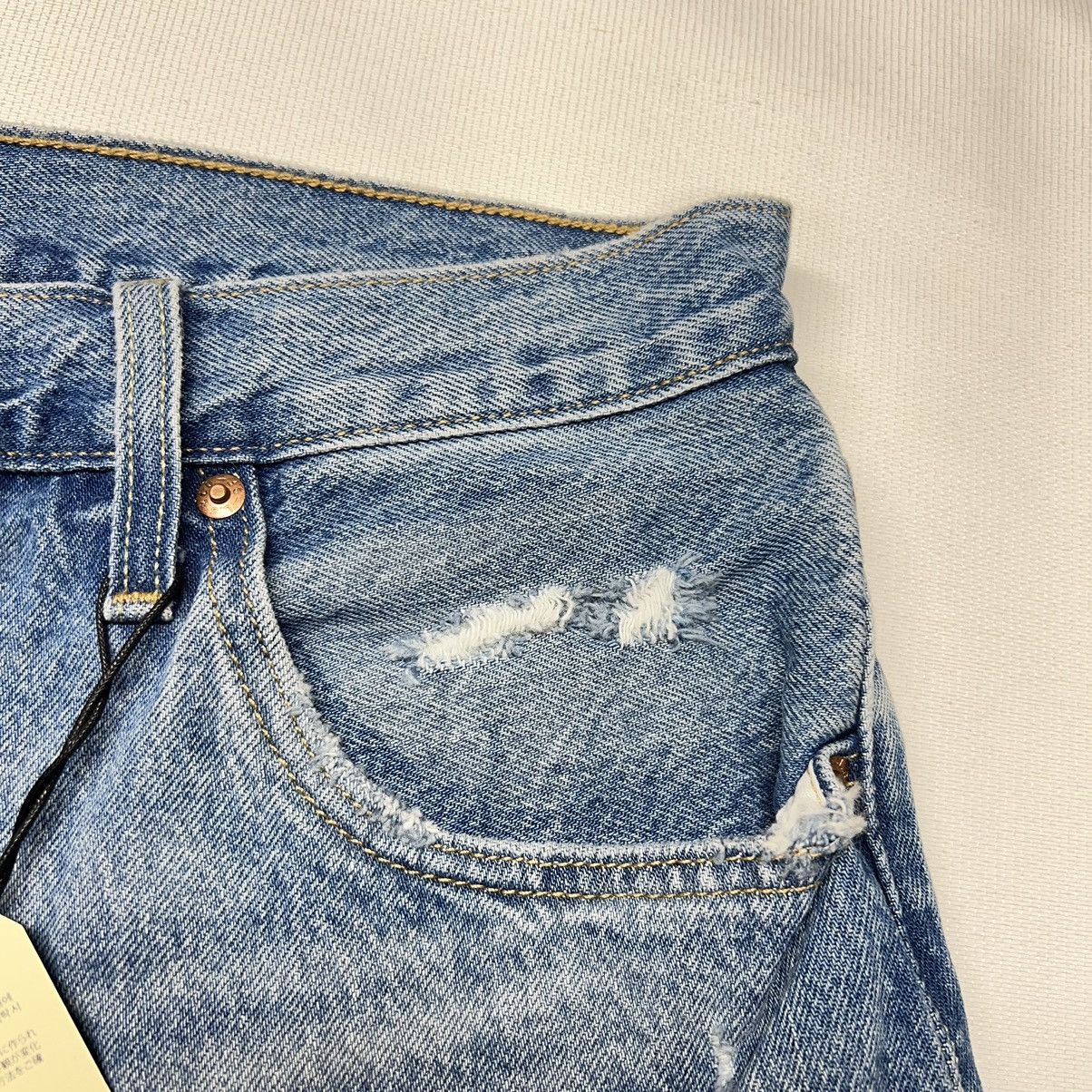 Levi's NEW Levis Premium Jean Shorts Blue 501 Mid Thigh Distressed Size 32" / US 10 / IT 46 - 9 Thumbnail