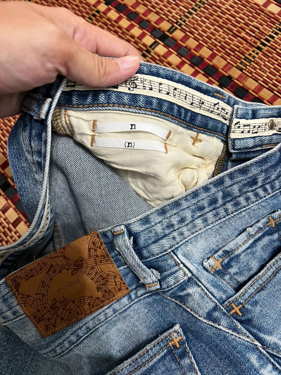Number (N)ine Number (n)ine x studious denim jeans Size US 31 - 11 Thumbnail