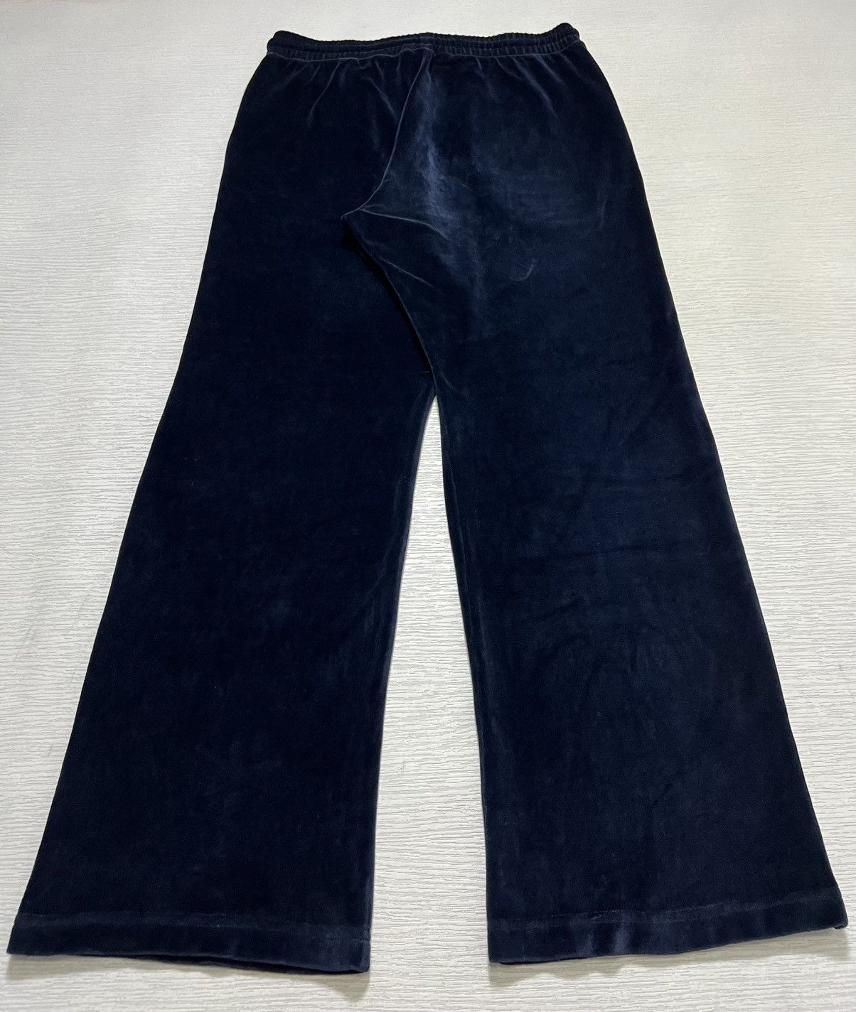 Celine Celine - Triomphe Logo Embroidered Velour Trackpants Size US 30 / EU 46 - 12 Thumbnail