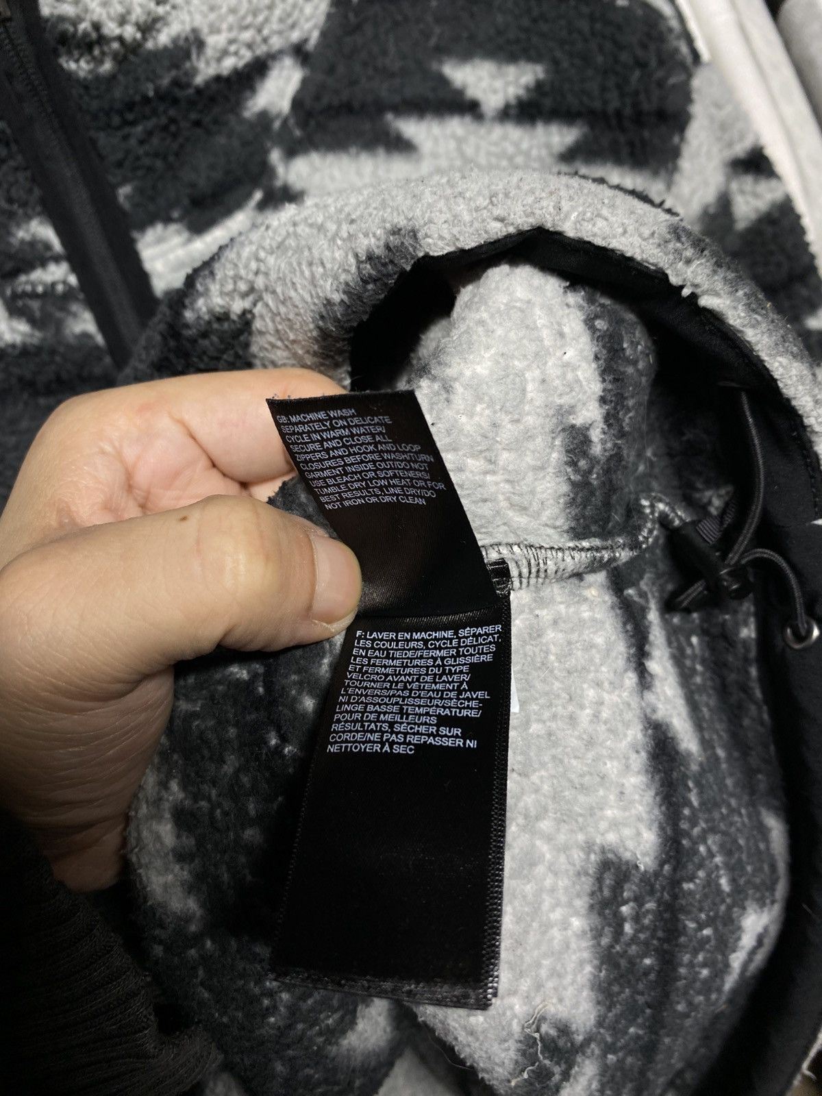 The North Face Vintage The North Face Fleece Sweater Hoodie Size Medium Size US M / EU 48-50 / 2 - 9 Thumbnail