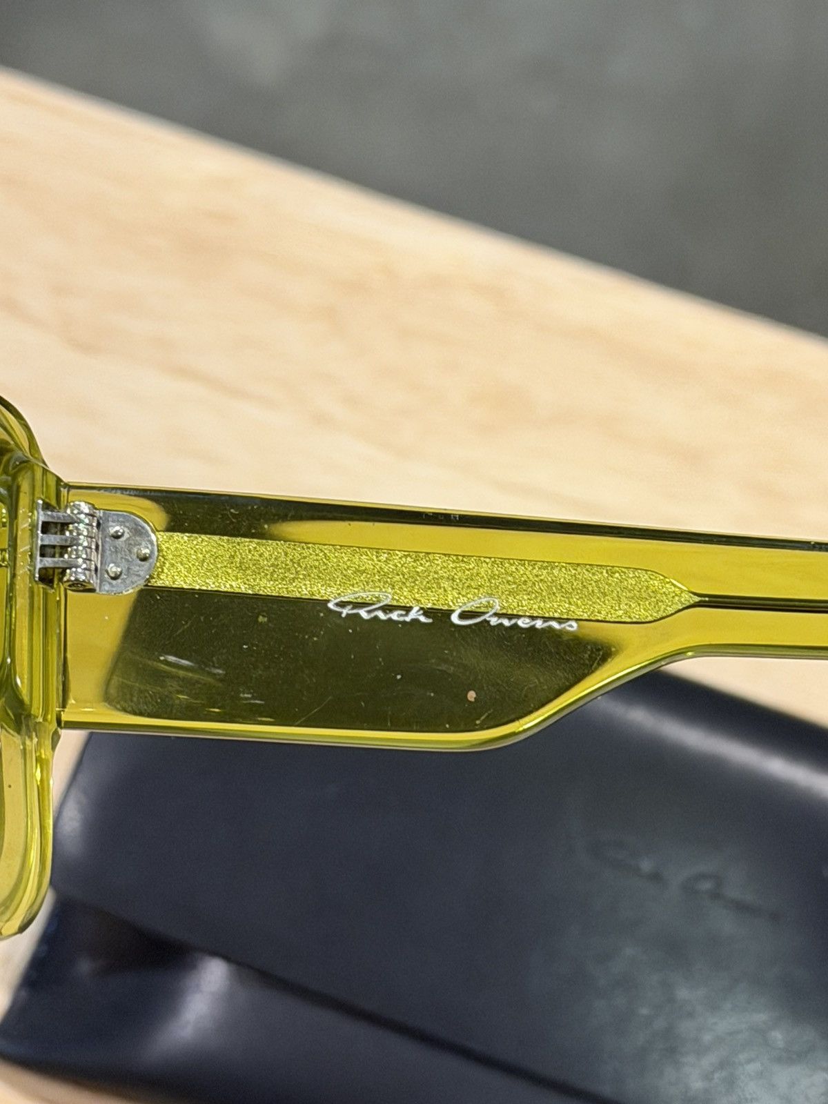 Rick Owens Documenta Shield Sunglasses Size ONE SIZE - 4 Thumbnail